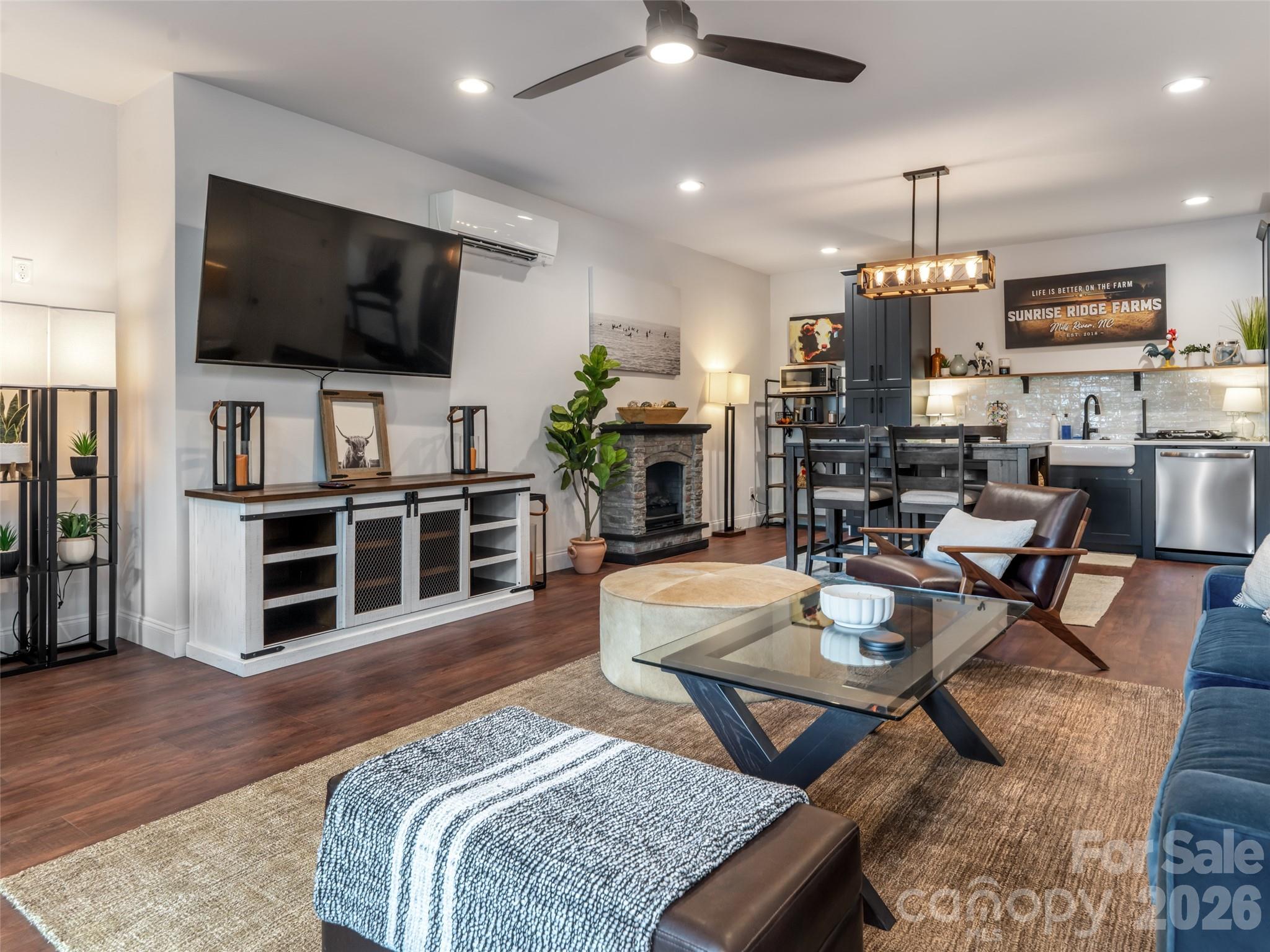 78 Boyd View Lane — Mills River