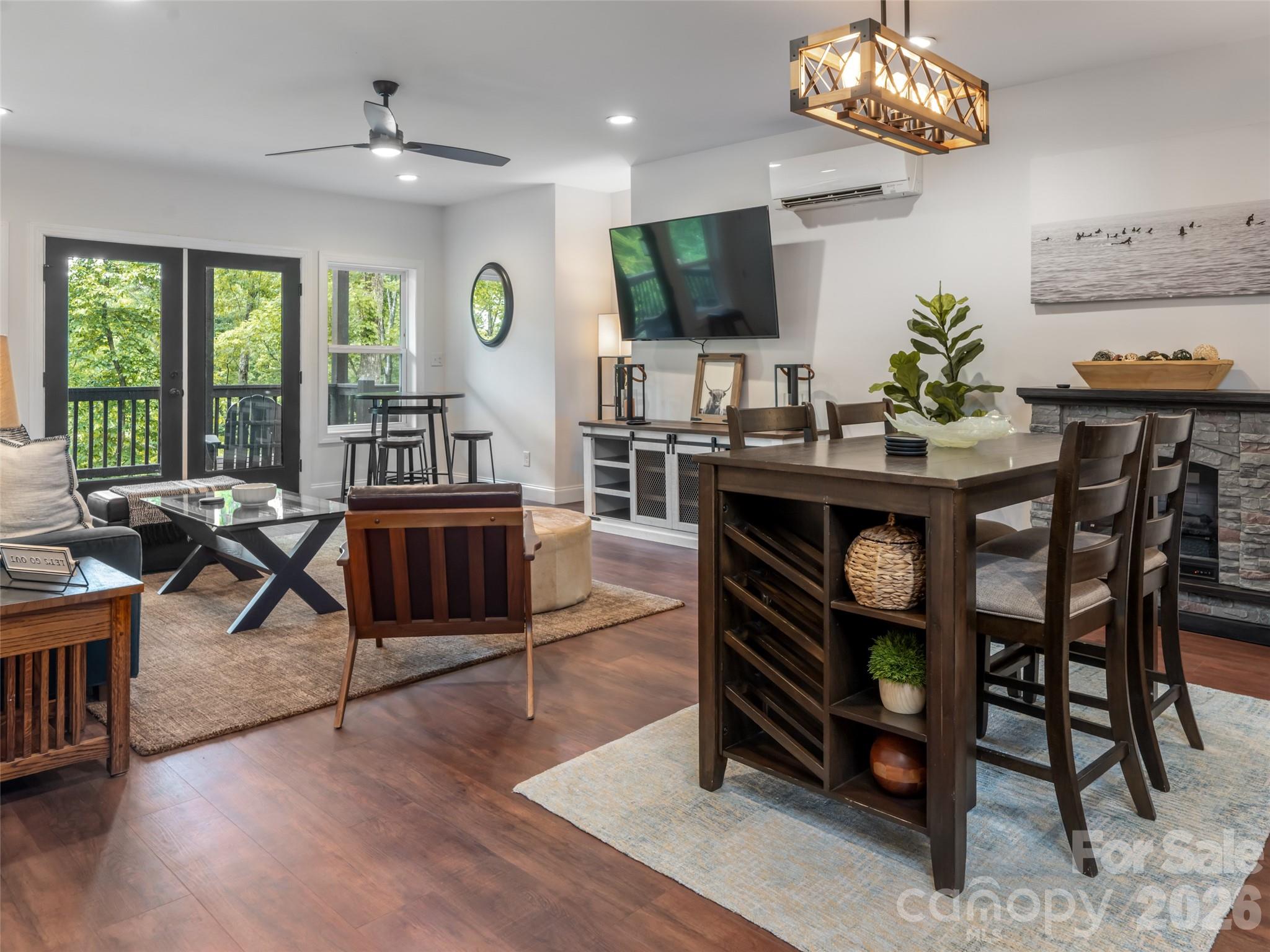 78 Boyd View Lane — Mills River