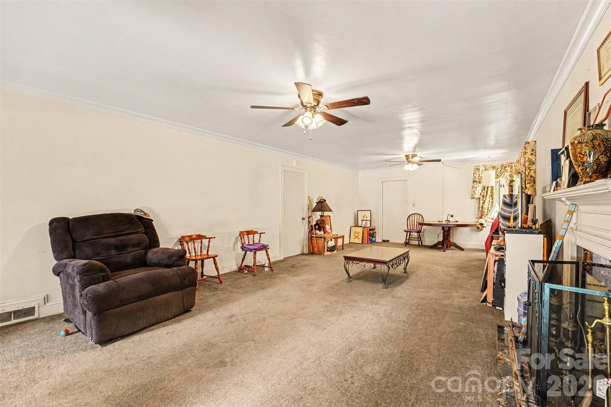 1612 Statesville Boulevard — Salisbury