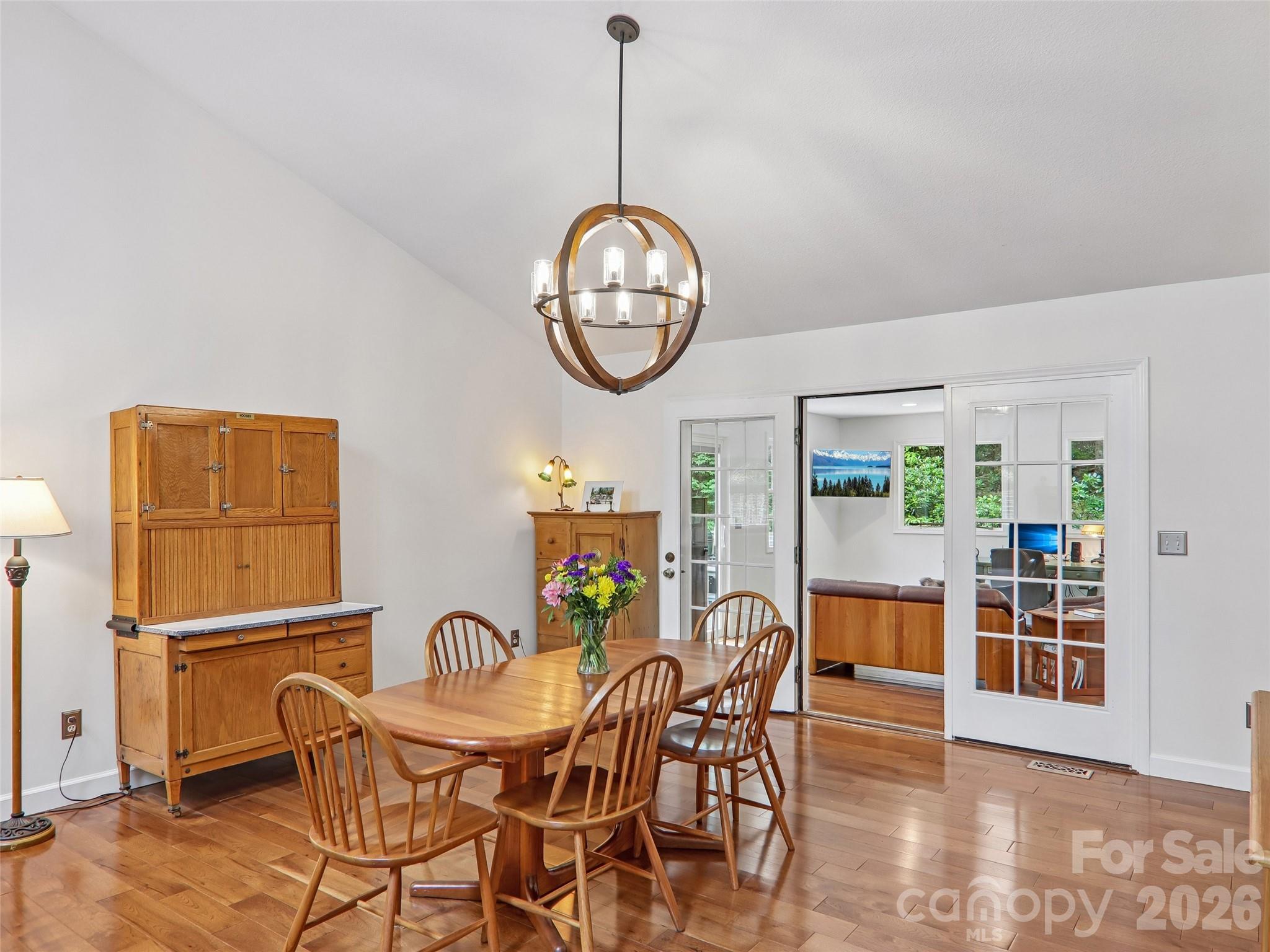 3106 Essex Path — Hendersonville