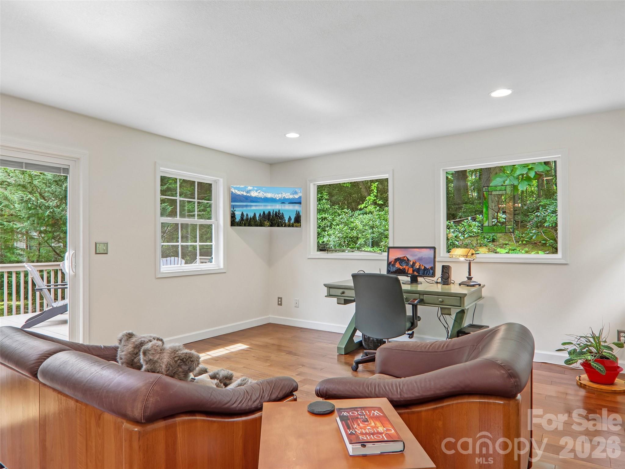 3106 Essex Path — Hendersonville