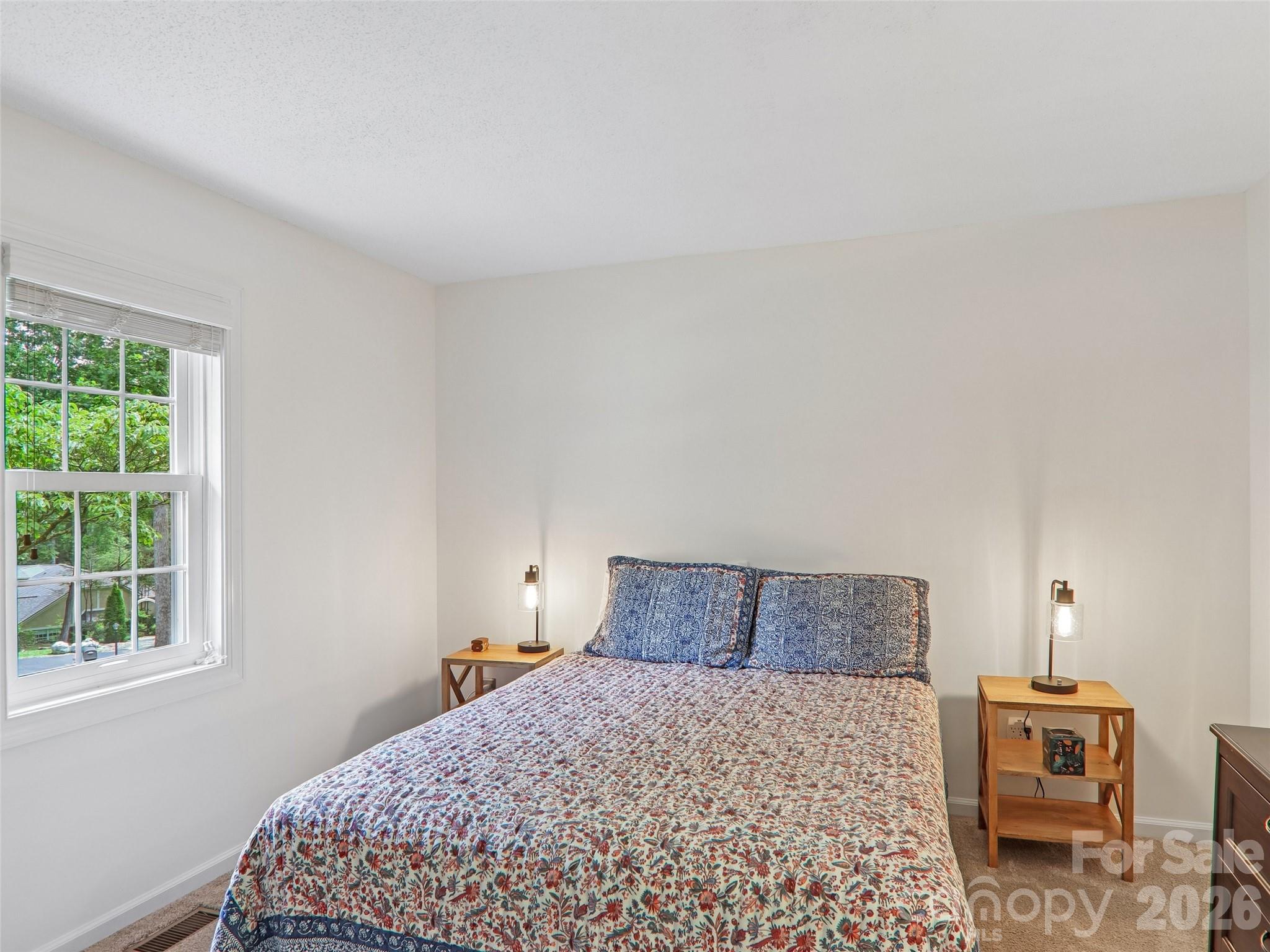 3106 Essex Path — Hendersonville