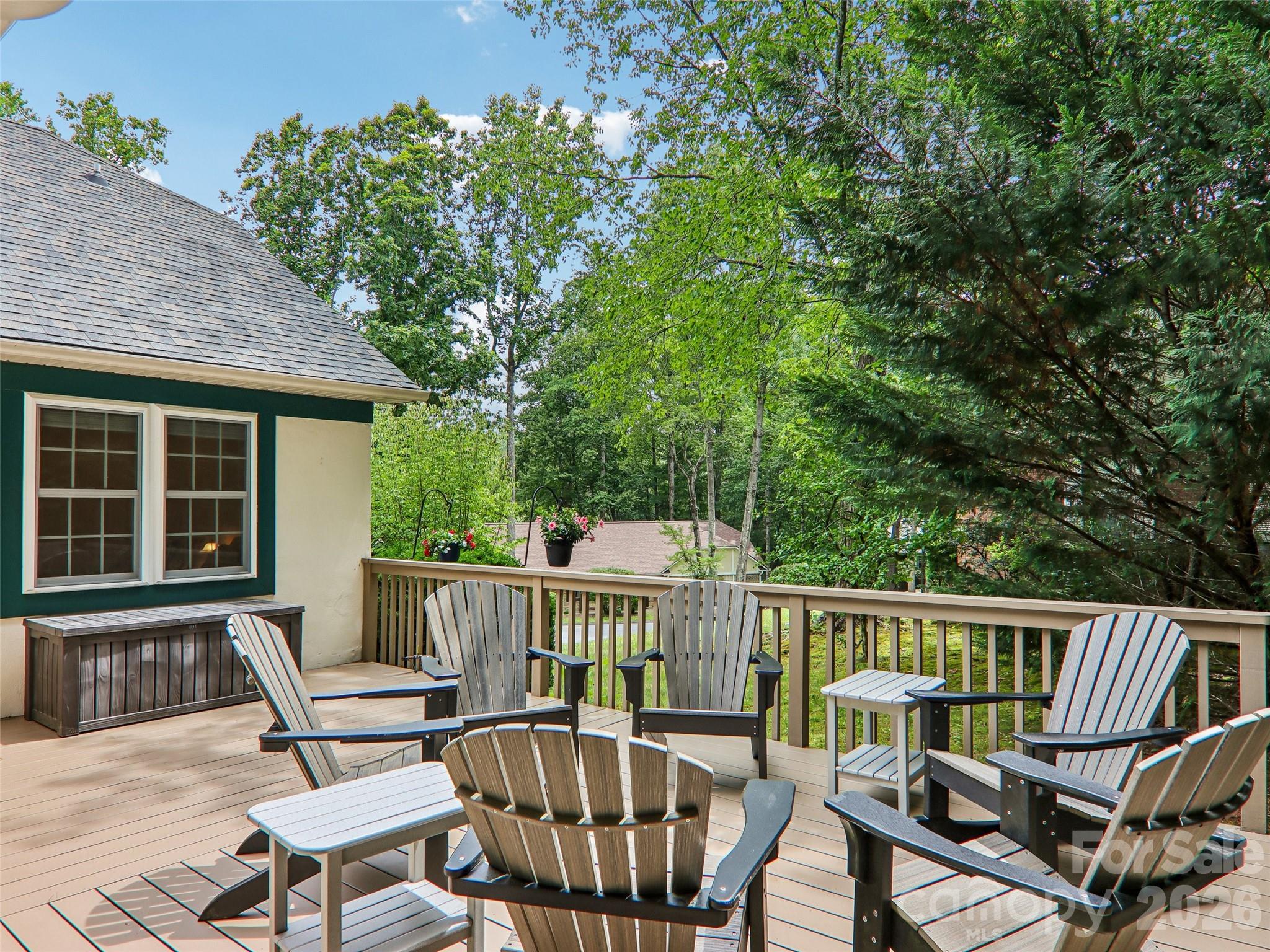 3106 Essex Path — Hendersonville