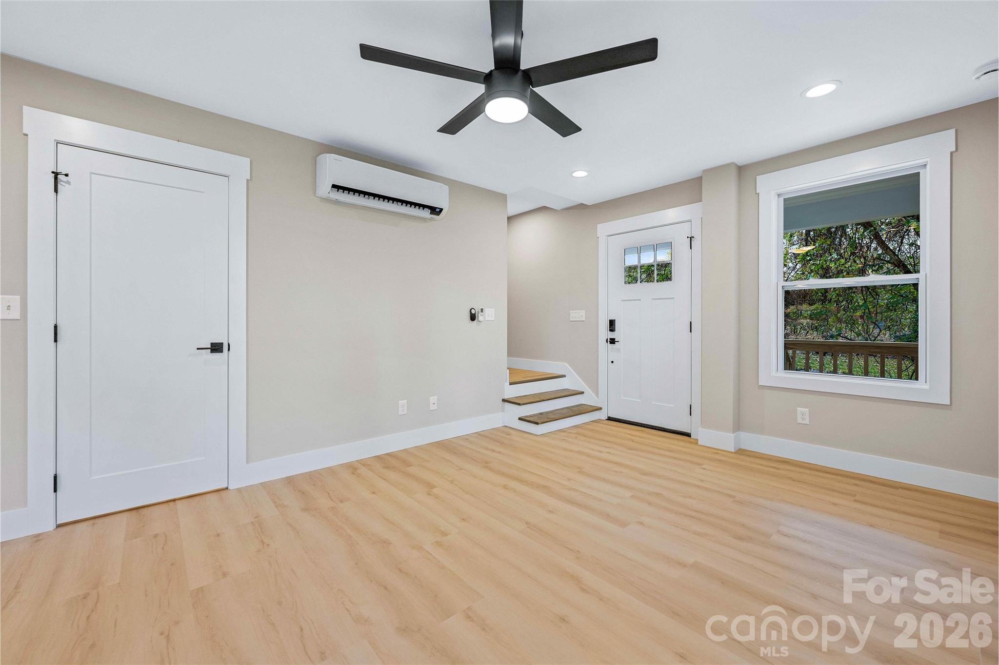 58 Taft Street — Black Mountain