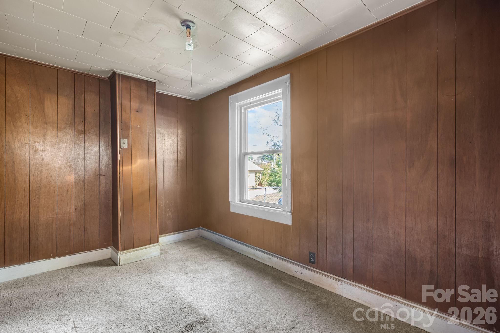 115 Brackett Street — Morganton