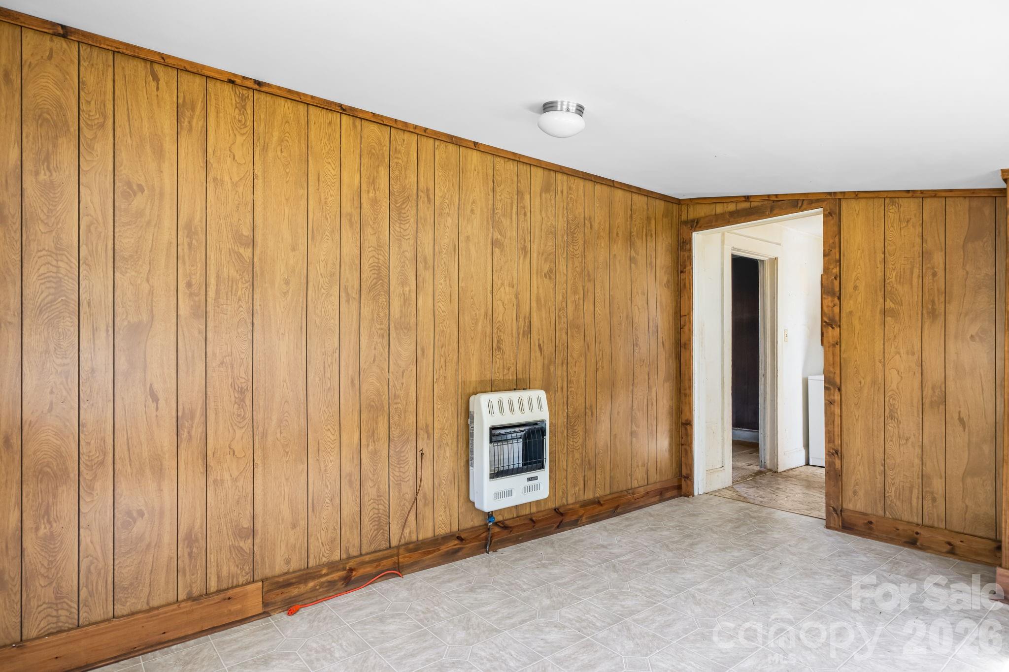 115 Brackett Street — Morganton