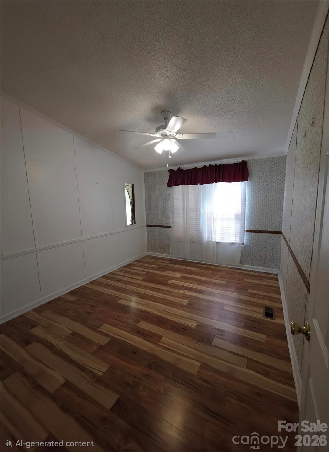 1395 Cape Hickory Road — Hickory