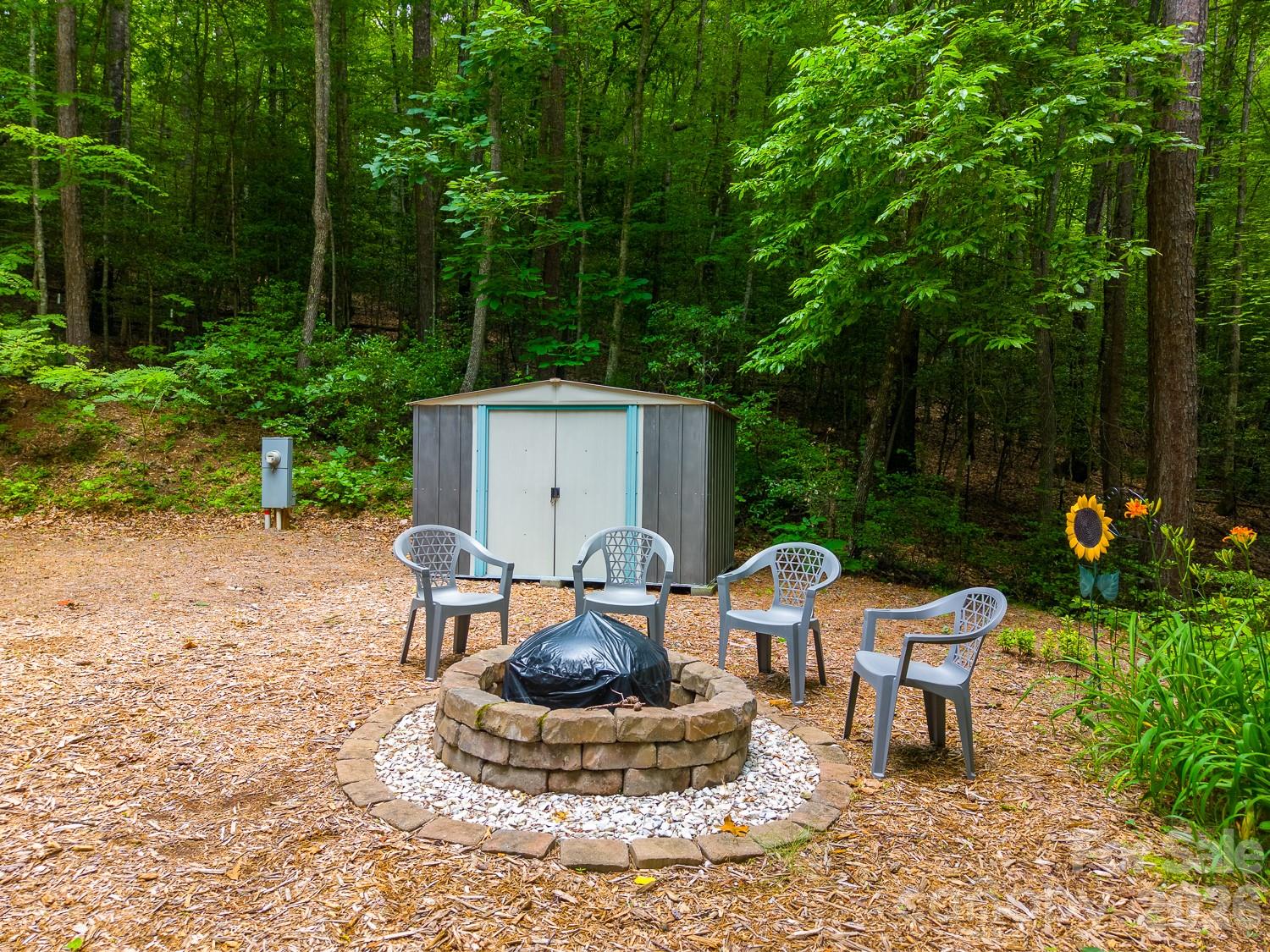 243 Jonquil Woods Road — Franklin