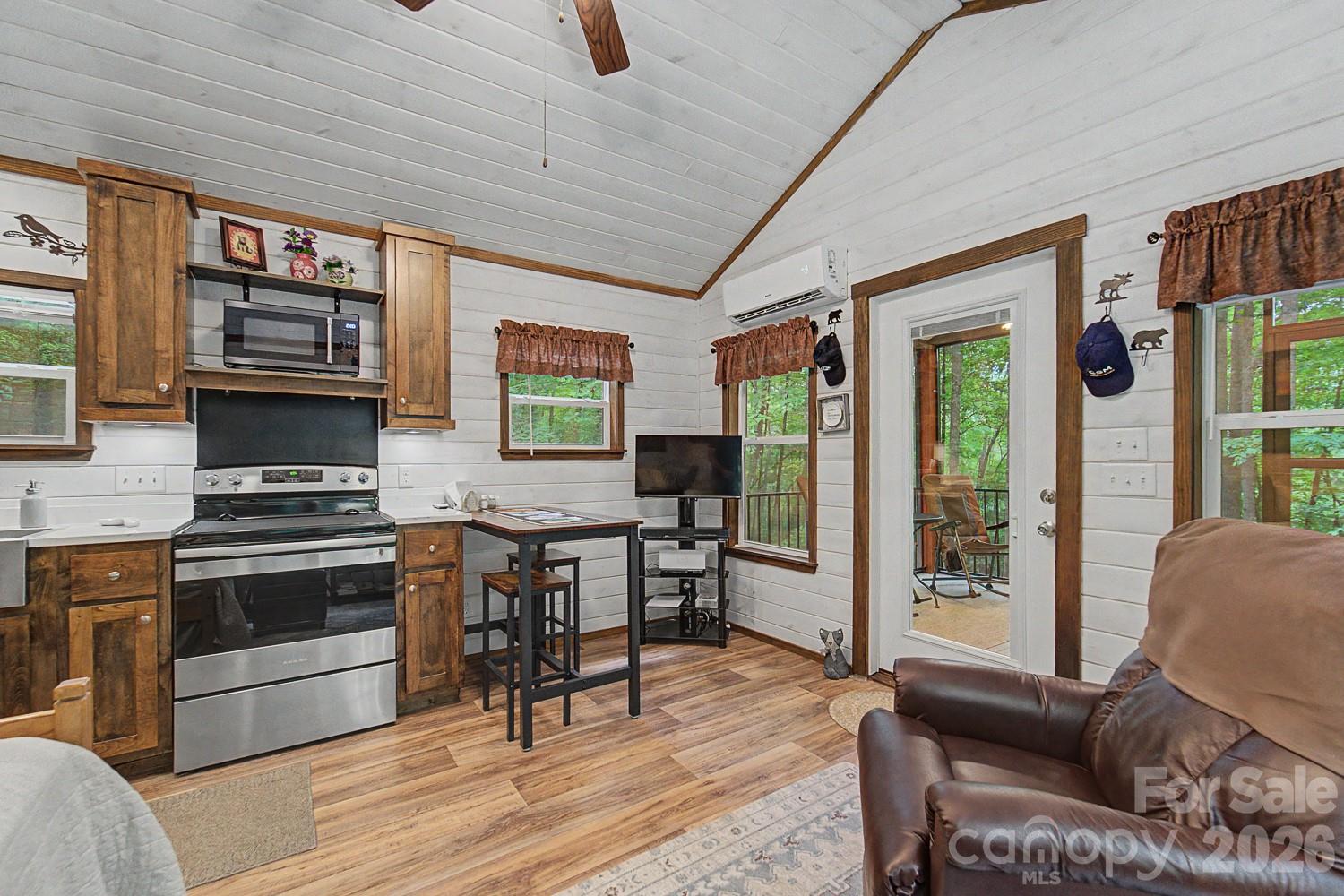 243 Jonquil Woods Road — Franklin