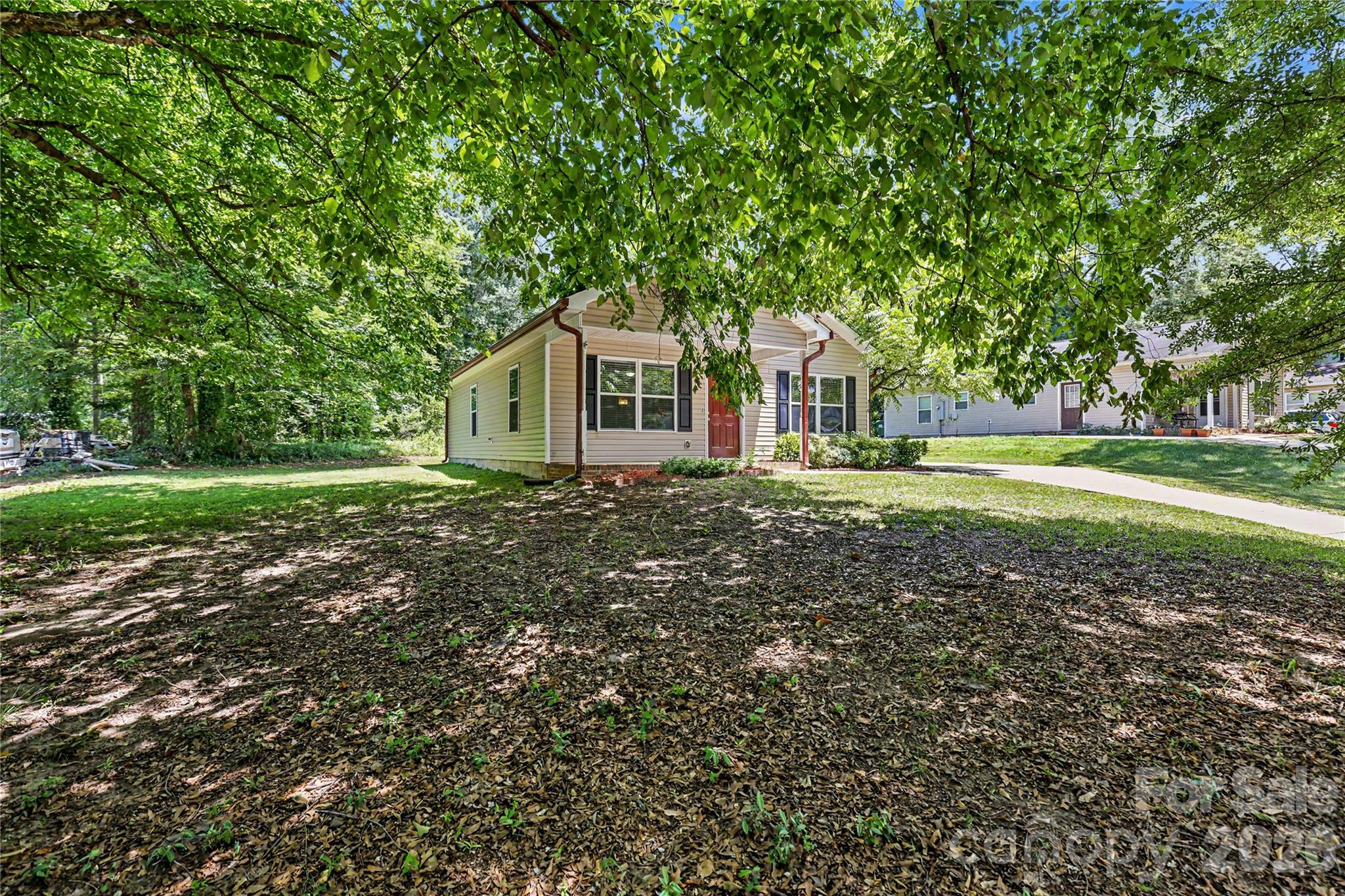 318 N Pryor Street — Gastonia