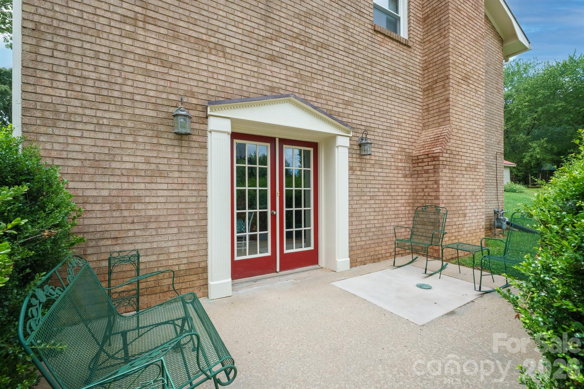 201 Wellington Drive — Lincolnton
