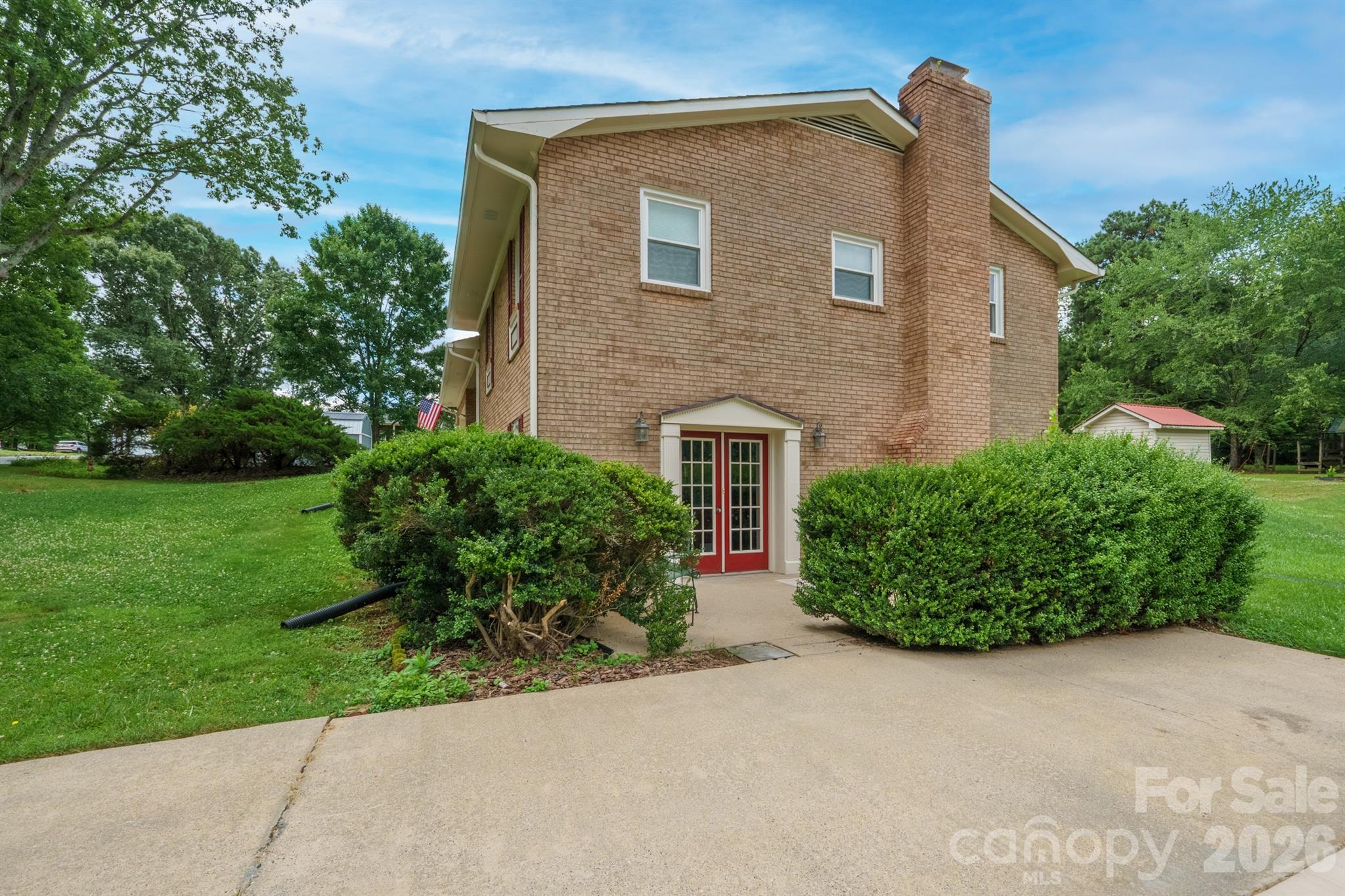 201 Wellington Drive — Lincolnton