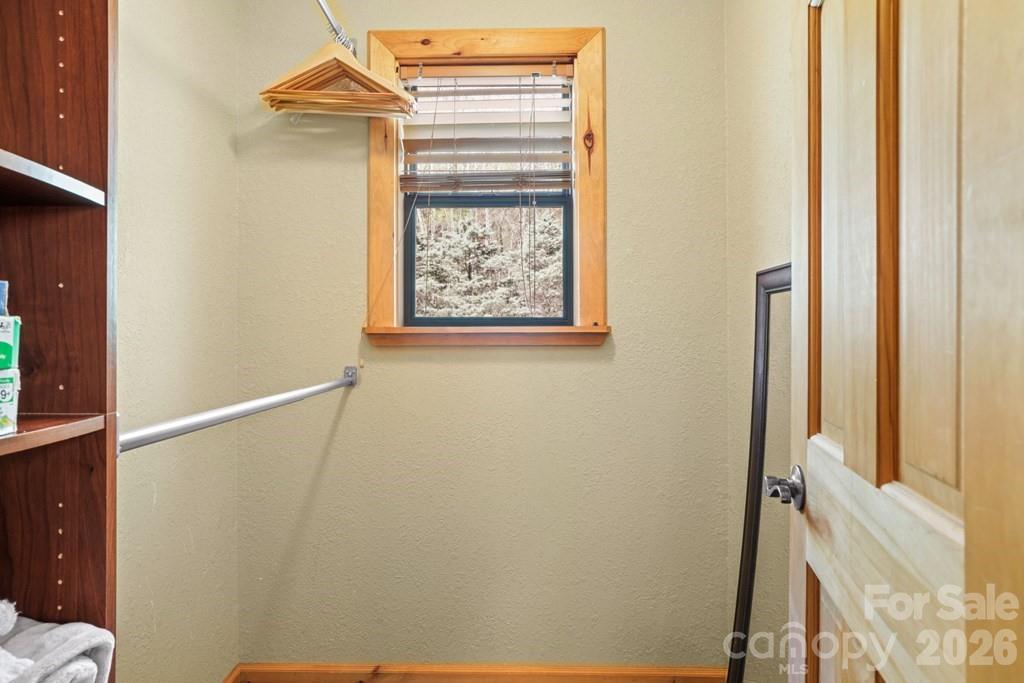 210 Chickadee Drive — Bryson City