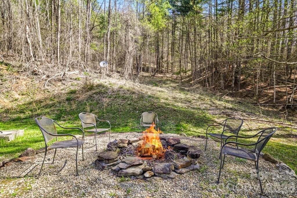 210 Chickadee Drive — Bryson City