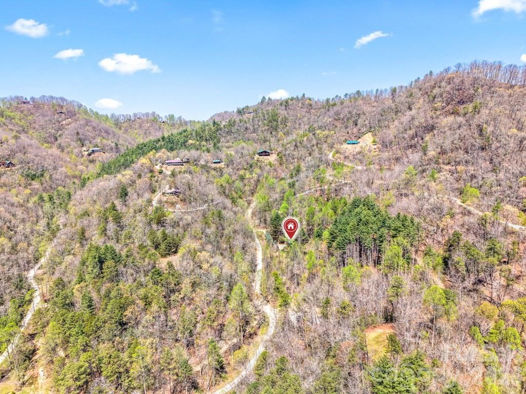210 Chickadee Drive — Bryson City