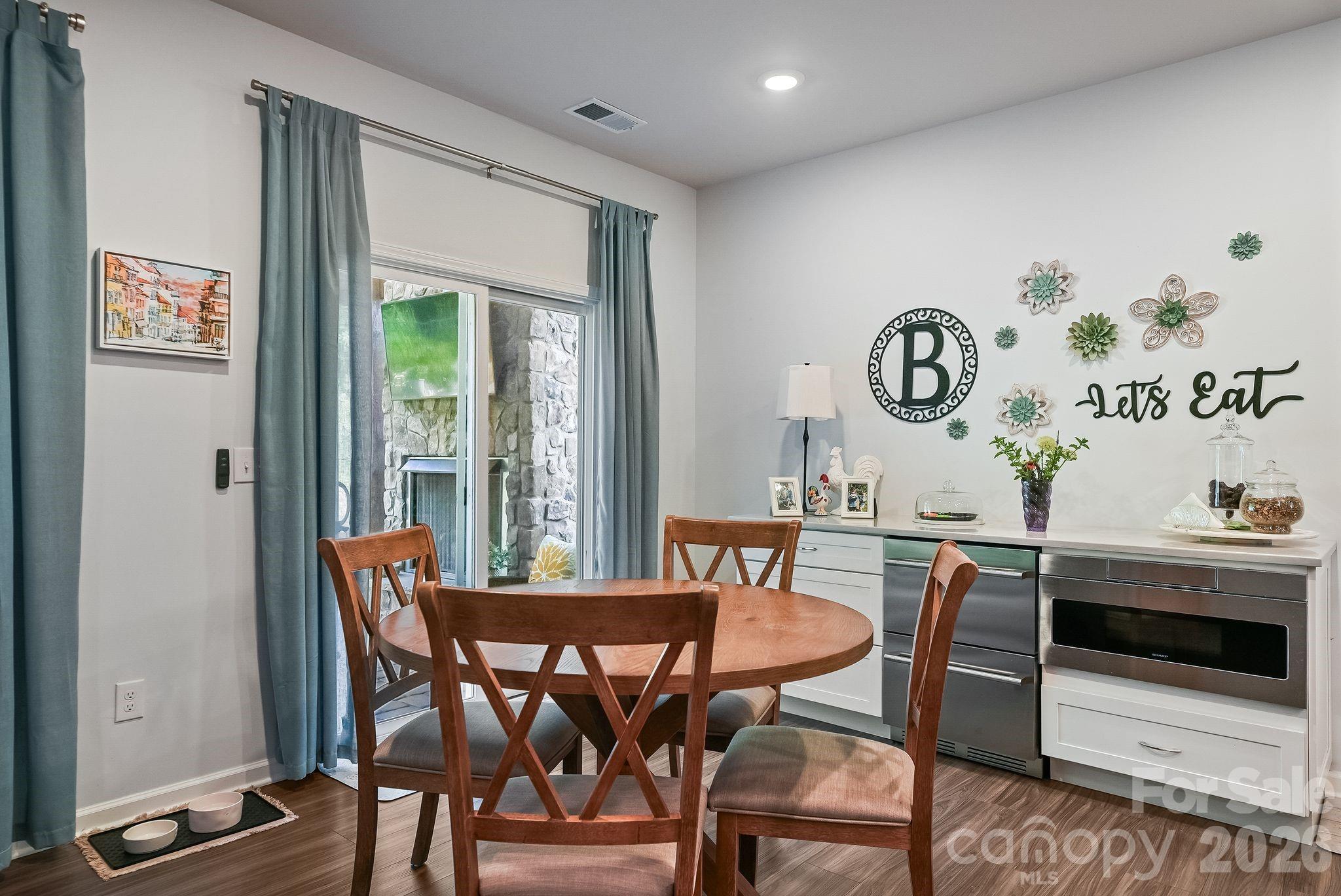 386 Kennerly Center Drive — Mooresville