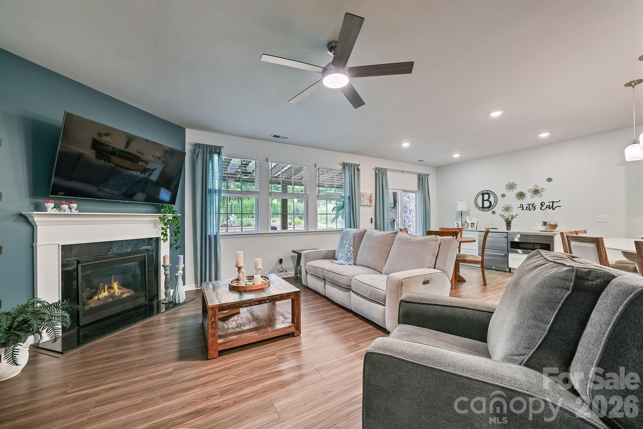 386 Kennerly Center Drive — Mooresville