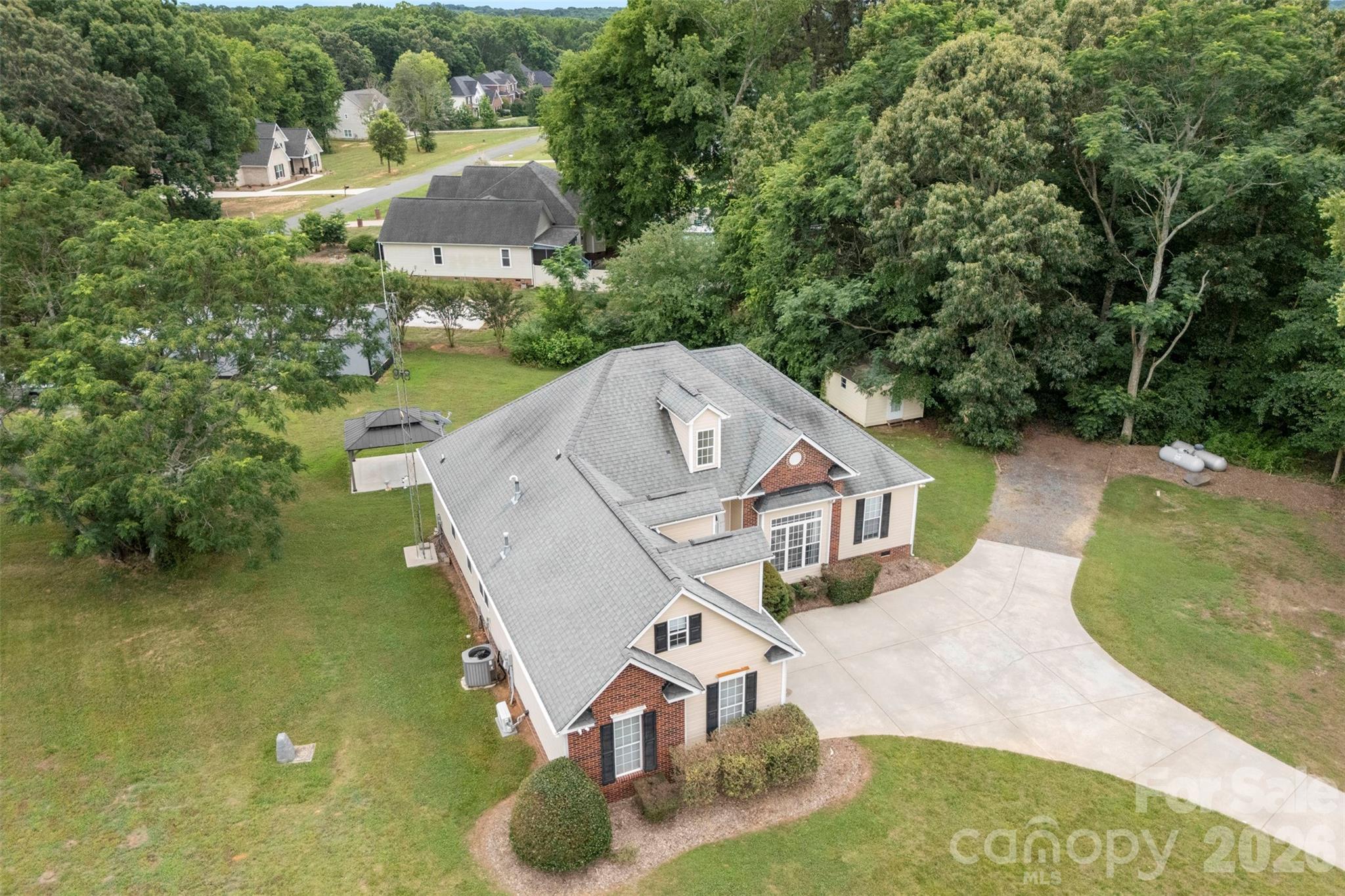2801 Sweetgrass Lane — Monroe