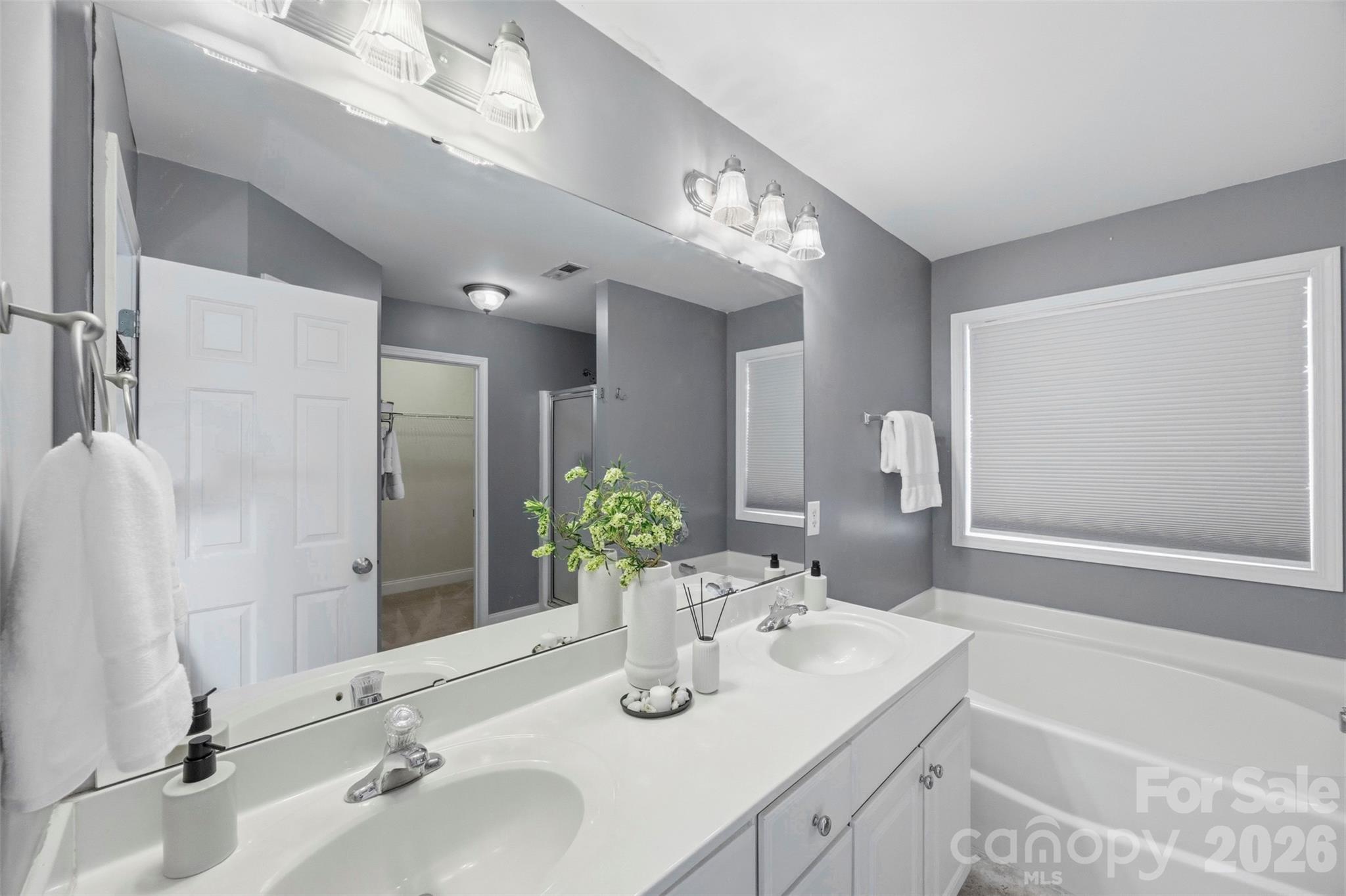 2801 Sweetgrass Lane — Monroe