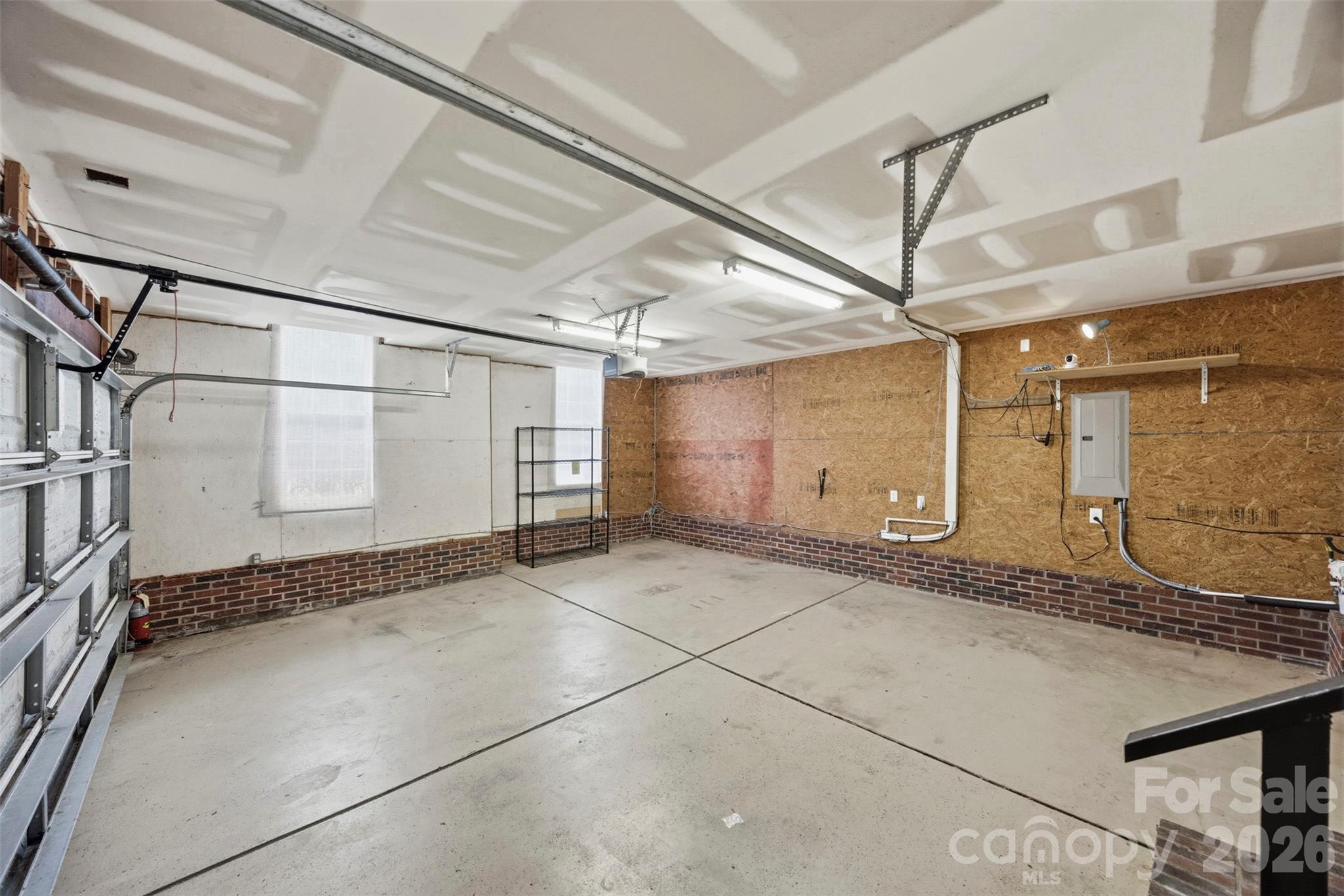 2801 Sweetgrass Lane — Monroe