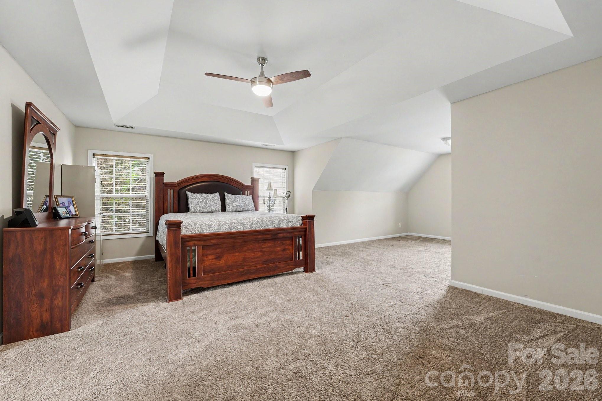1583 Duckhorn Street NW — Concord