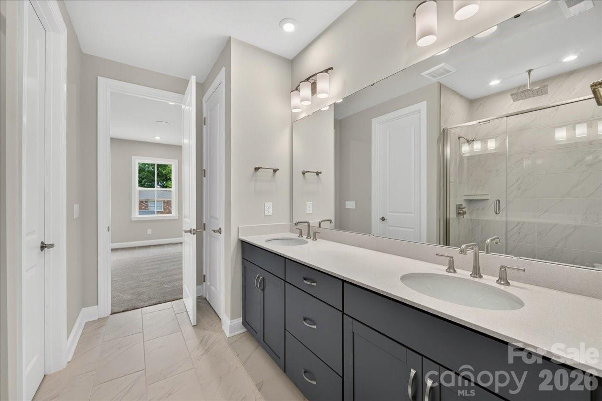232 Old Town Village Road — Waxhaw