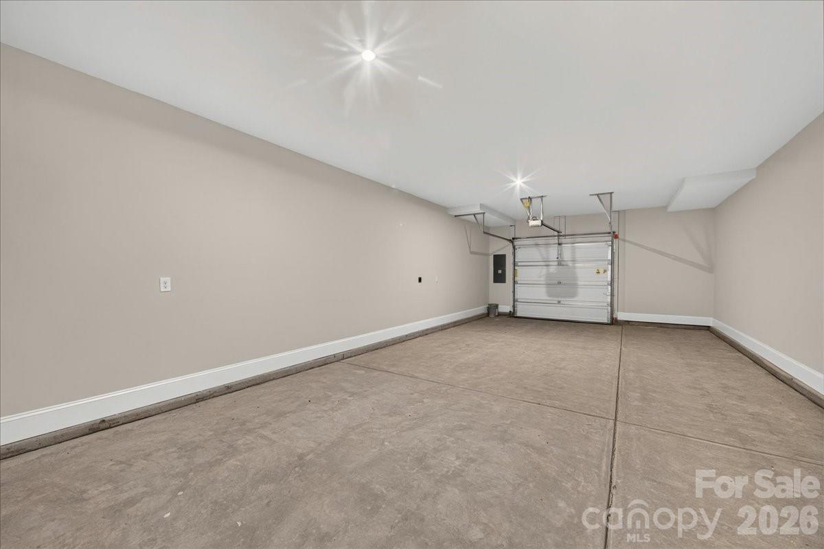 232 Old Town Village Road — Waxhaw