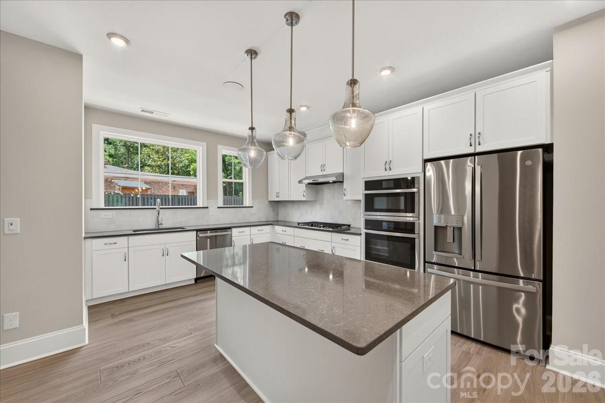232 Old Town Village Road — Waxhaw