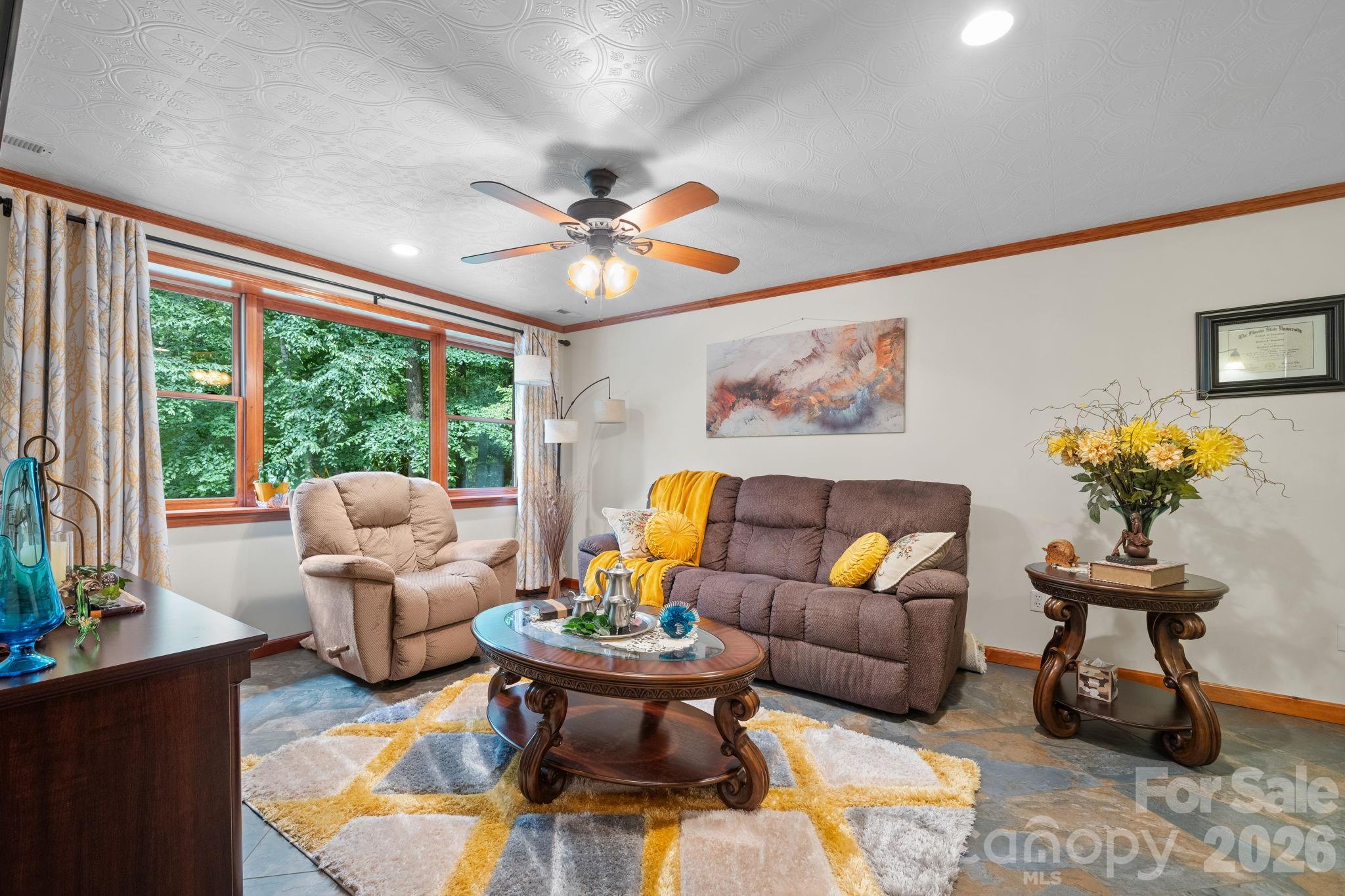 2956 Indian Grave Road — Lenoir