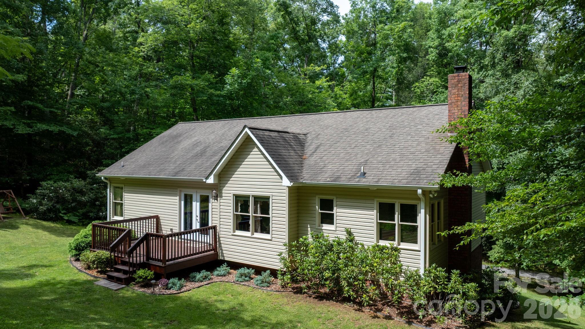 2956 Indian Grave Road — Lenoir