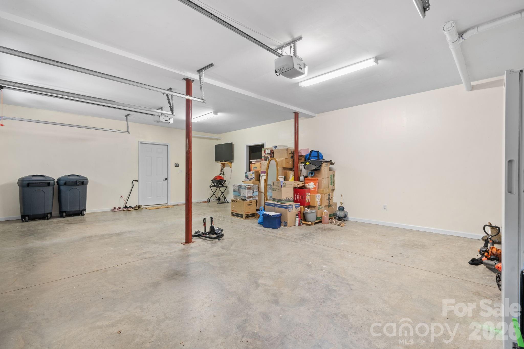 2956 Indian Grave Road — Lenoir