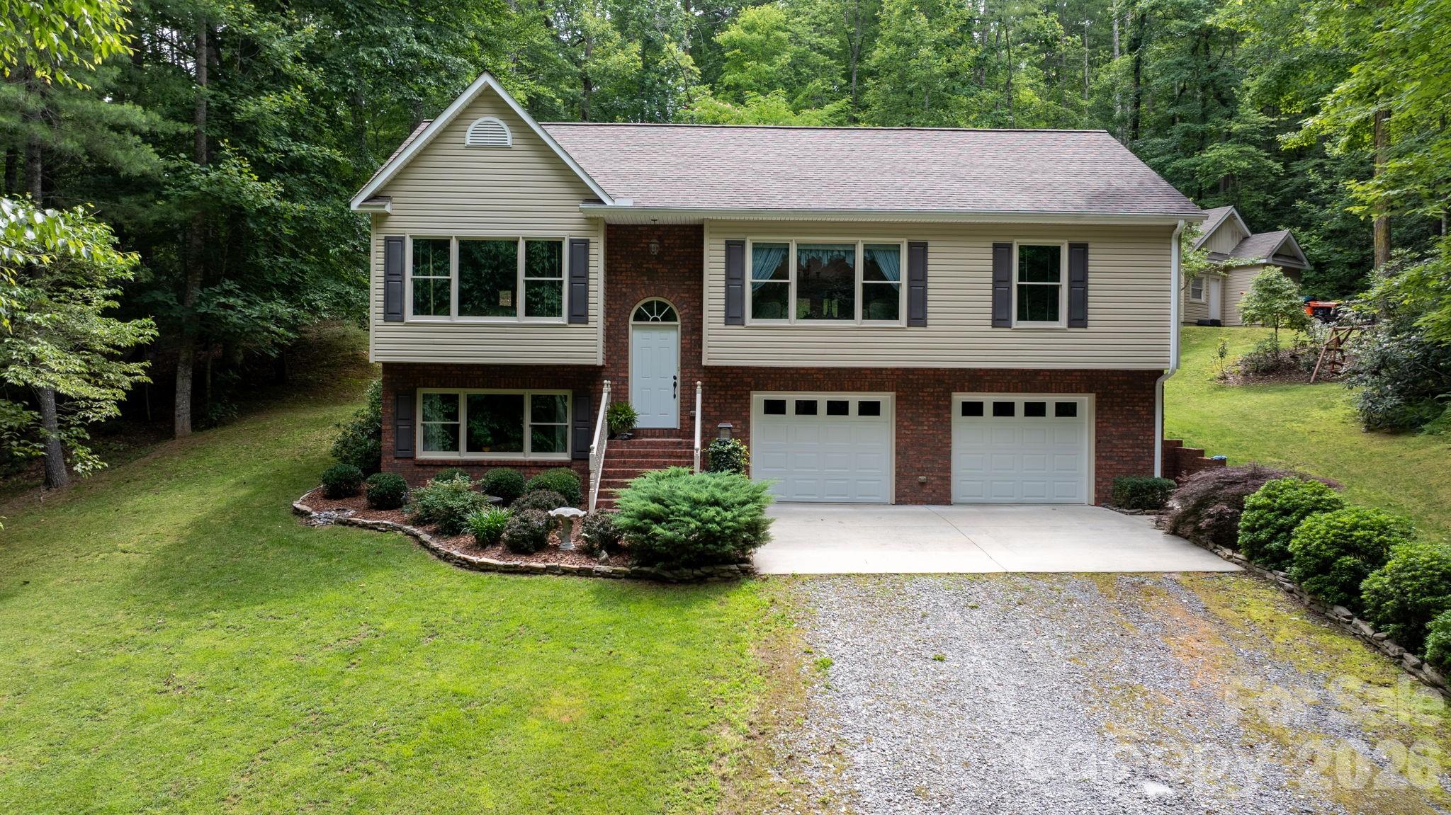 2956 Indian Grave Road — Lenoir