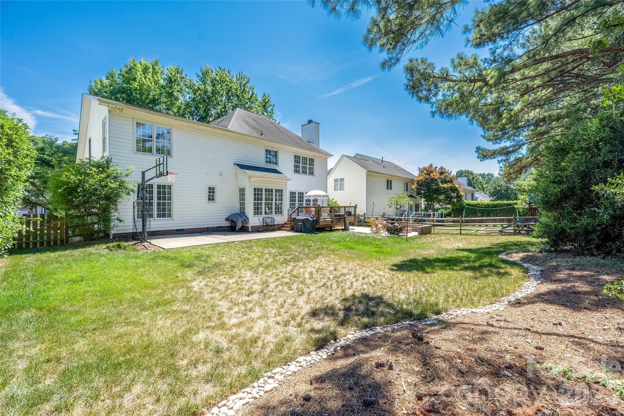 12607 Willingdon Road — Huntersville