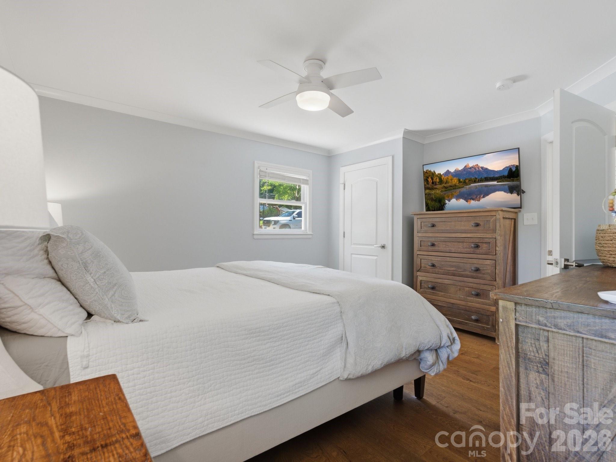 6819 Woodstock Drive — Charlotte