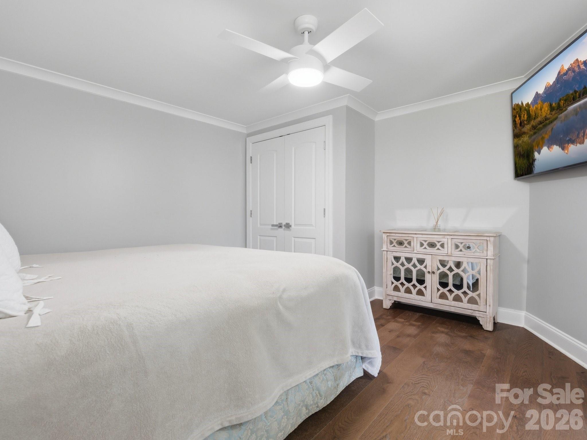 6819 Woodstock Drive — Charlotte