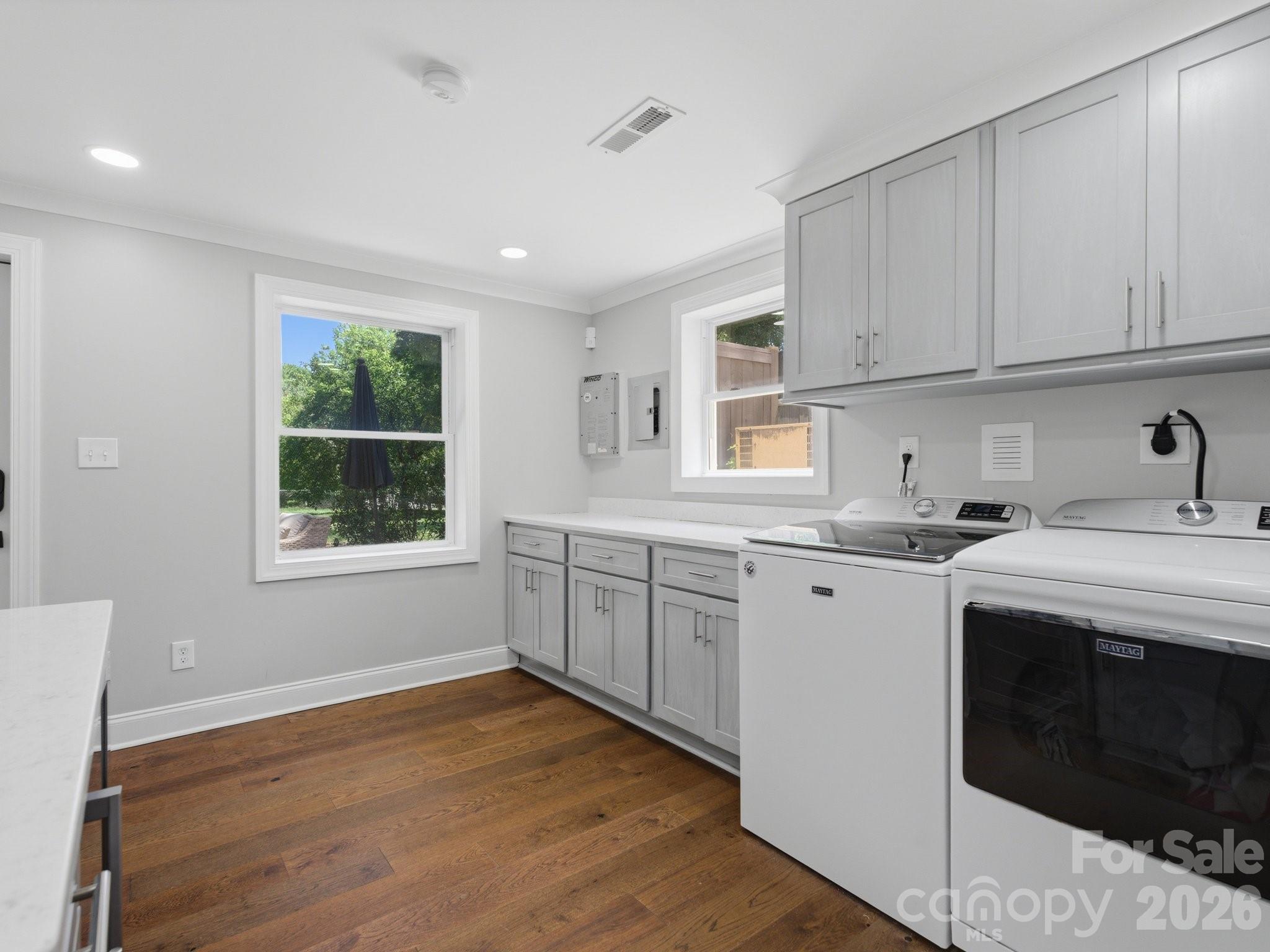 6819 Woodstock Drive — Charlotte