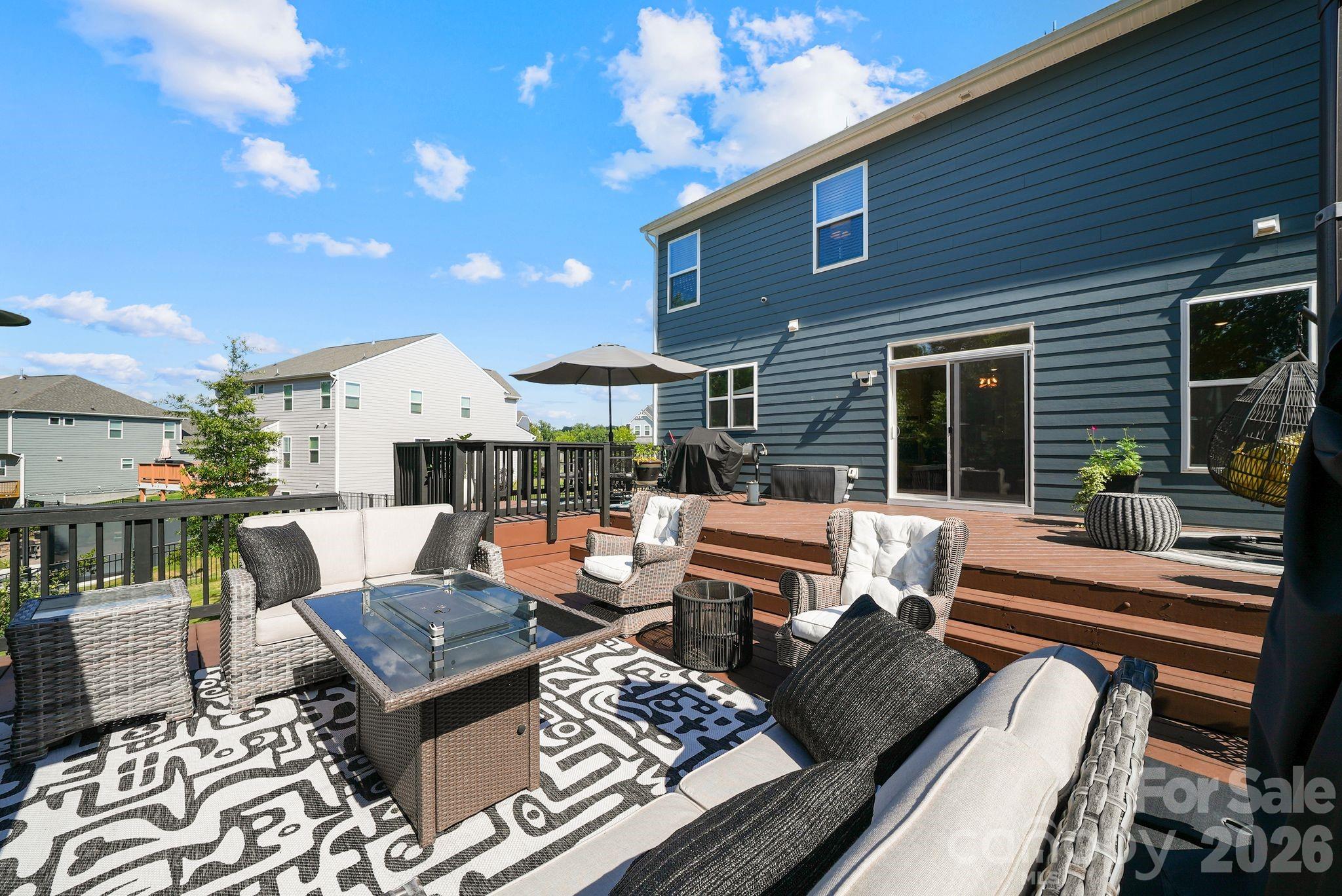 13231 Fiore Place — Huntersville
