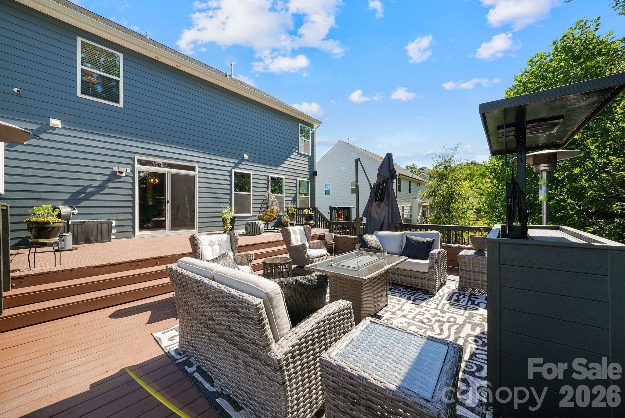 13231 Fiore Place — Huntersville