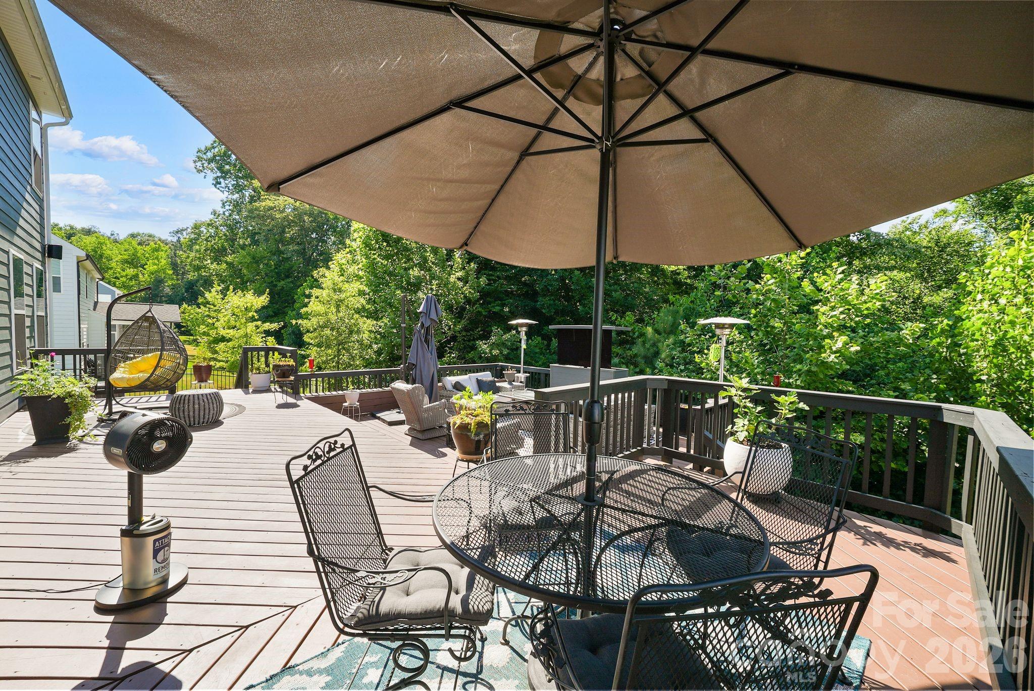 13231 Fiore Place — Huntersville