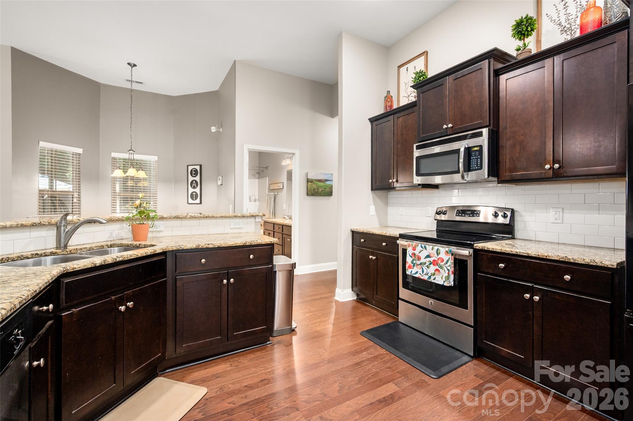 12411 Pine Terrace Court — Charlotte