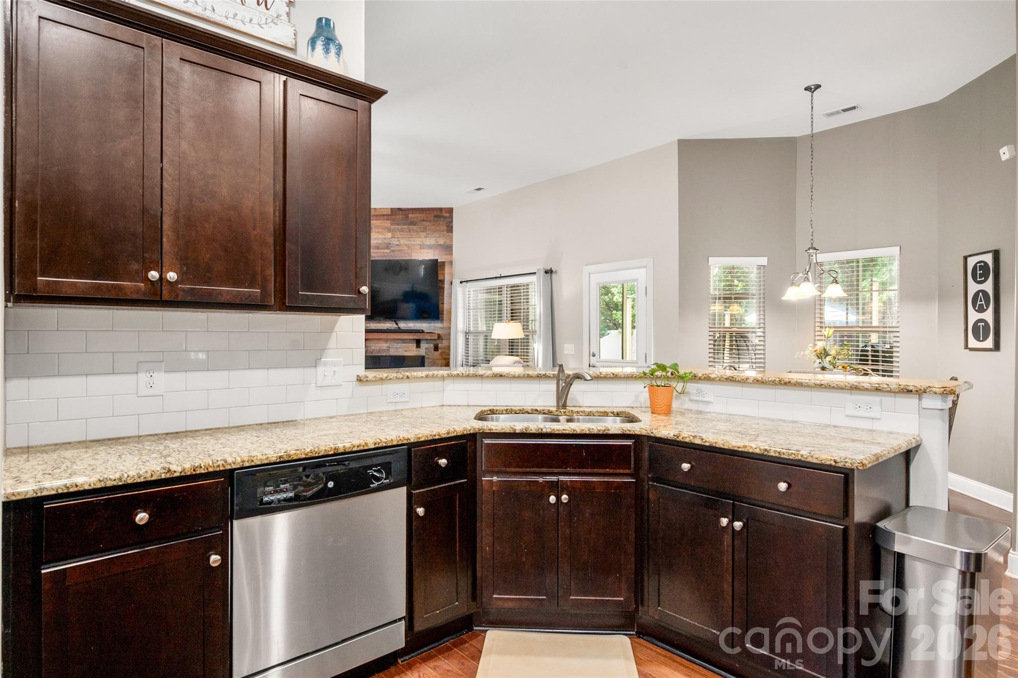 12411 Pine Terrace Court — Charlotte