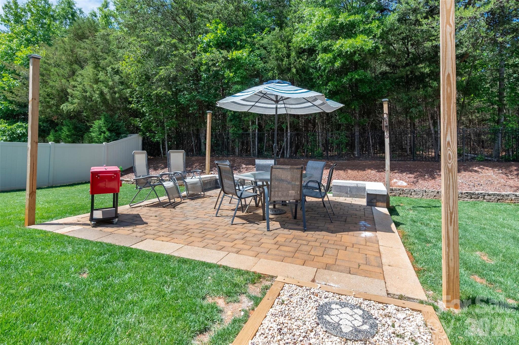 12411 Pine Terrace Court — Charlotte