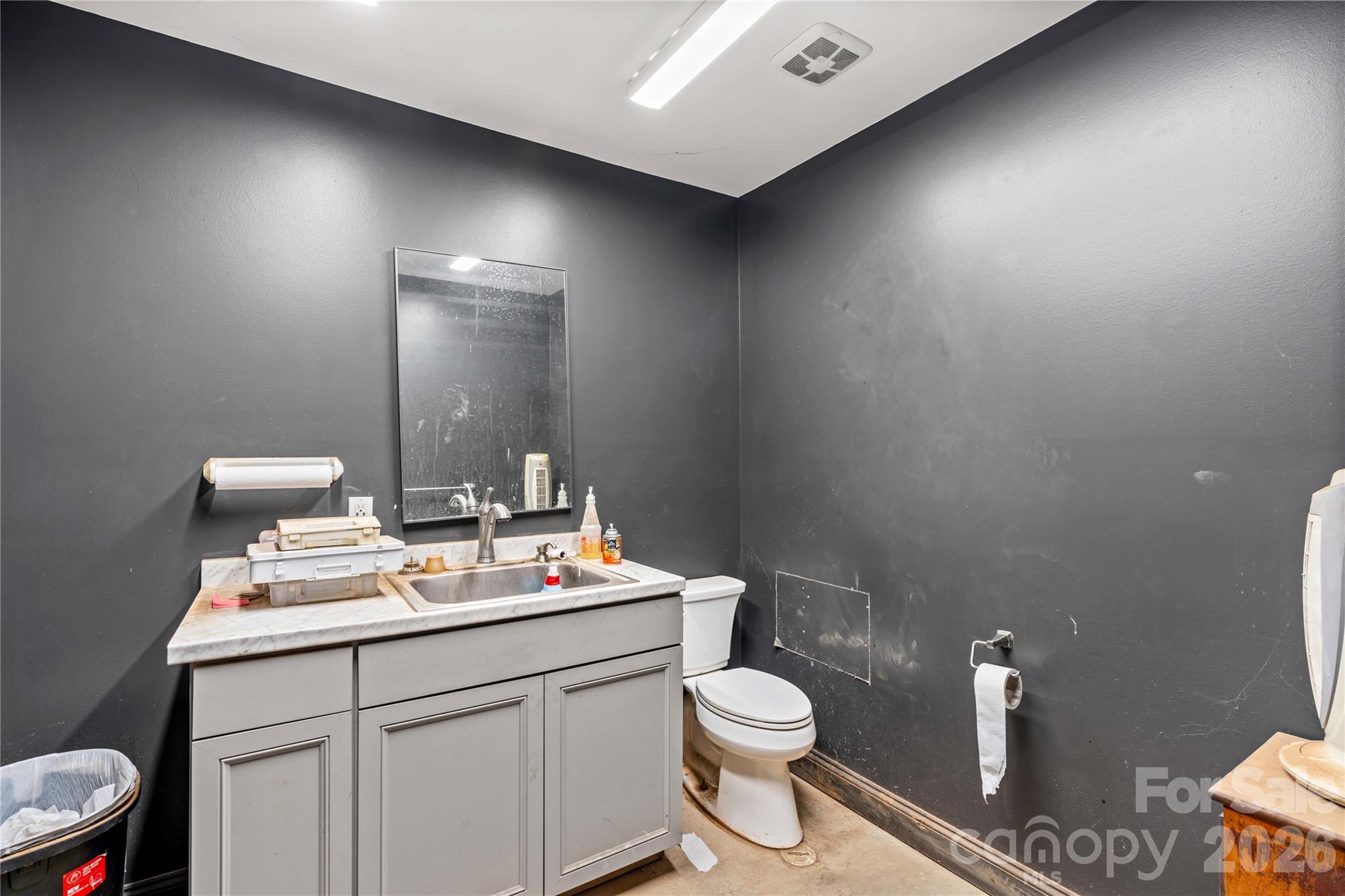 1124 Majolica Road — Salisbury