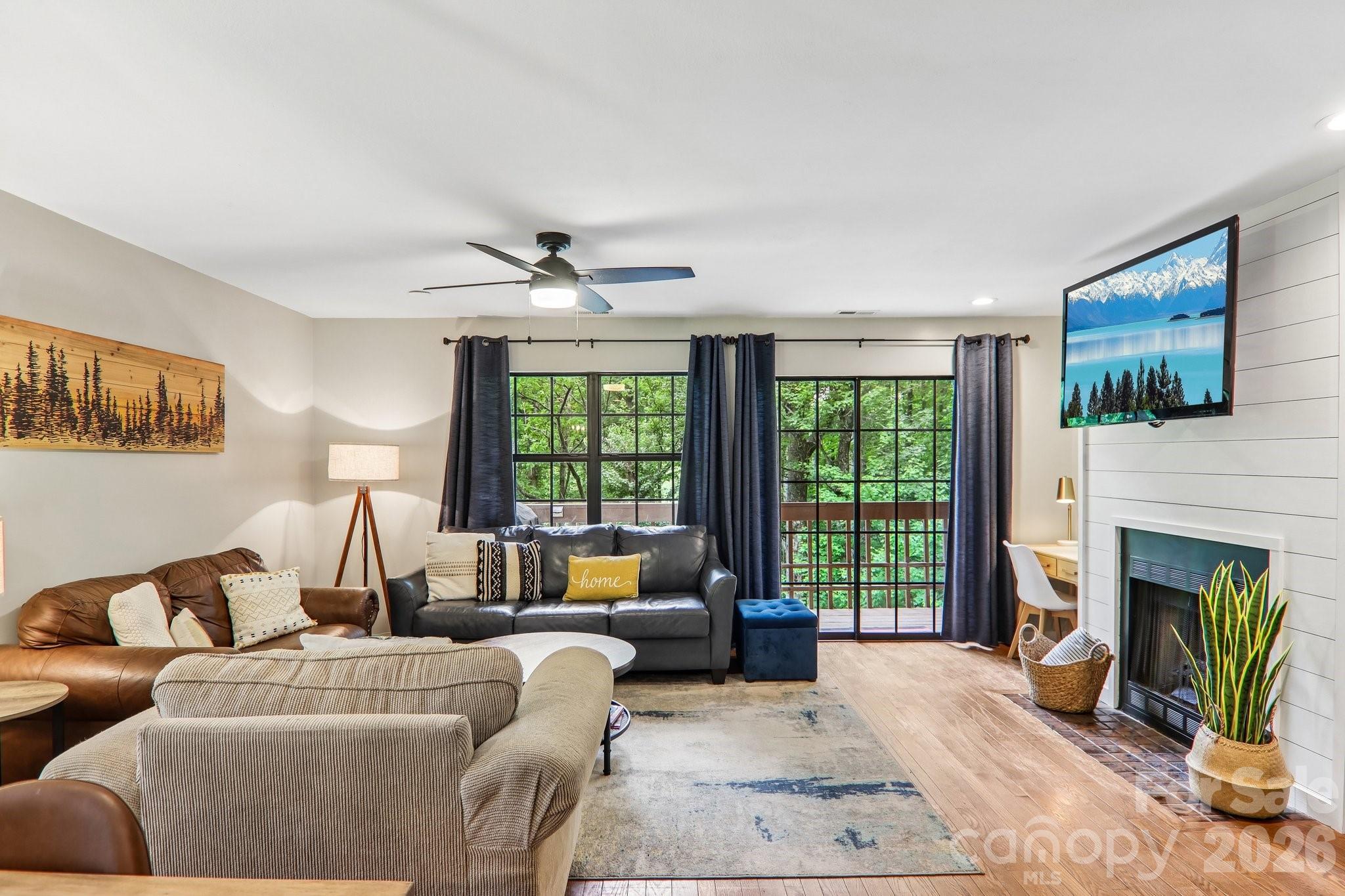 125 Nugget Lane — Sylva