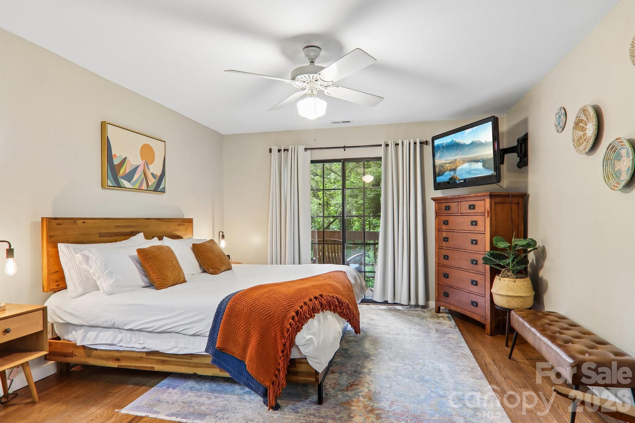 125 Nugget Lane — Sylva