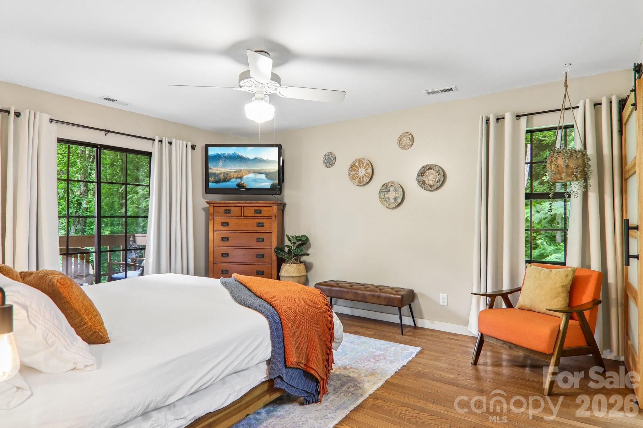 125 Nugget Lane — Sylva