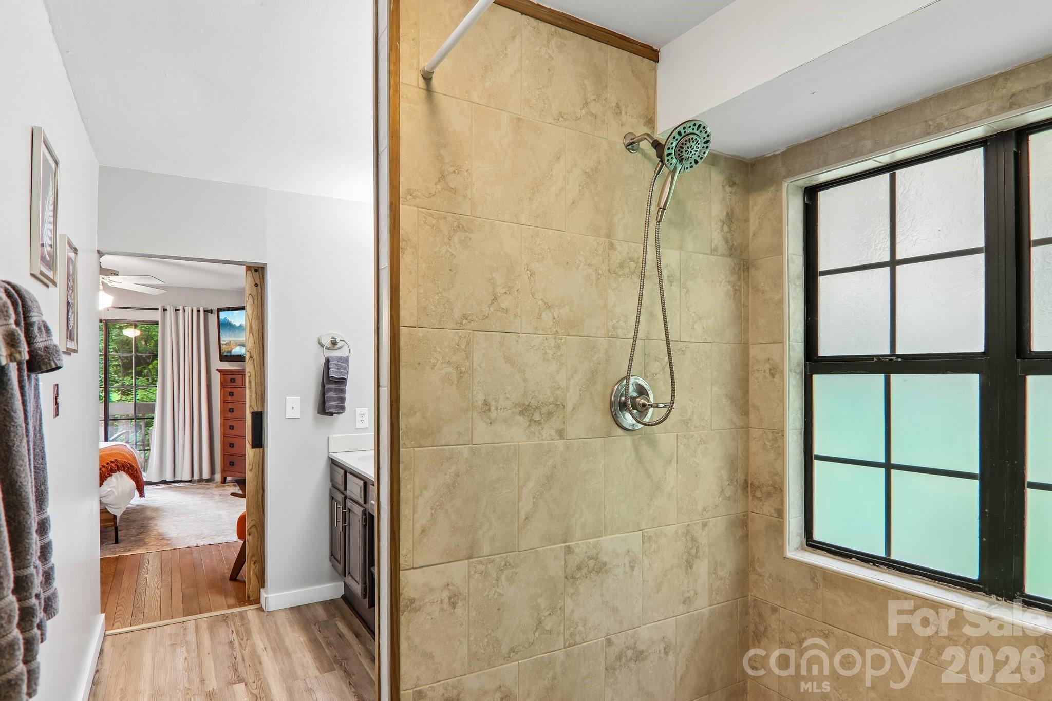 125 Nugget Lane — Sylva