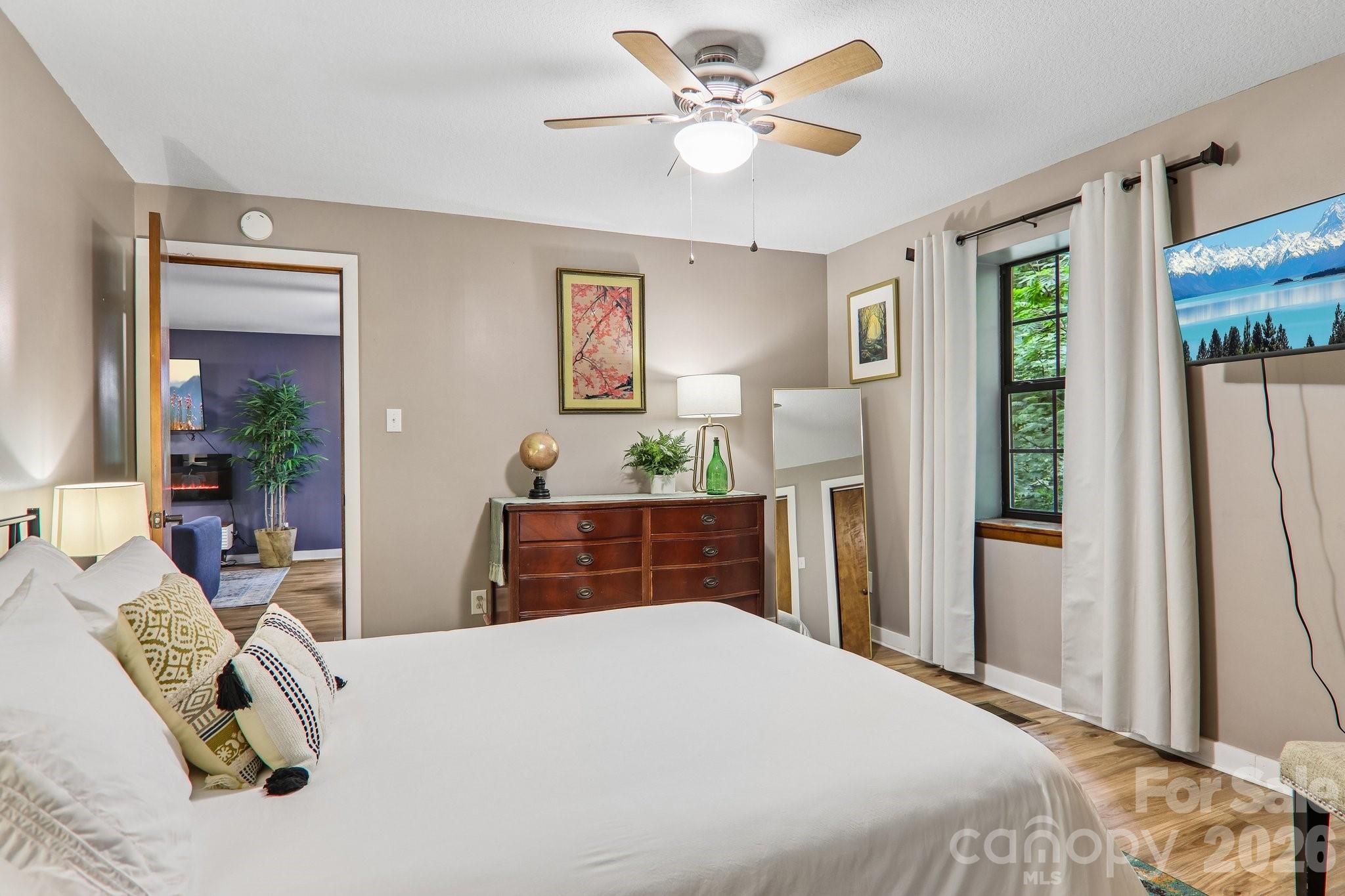125 Nugget Lane — Sylva
