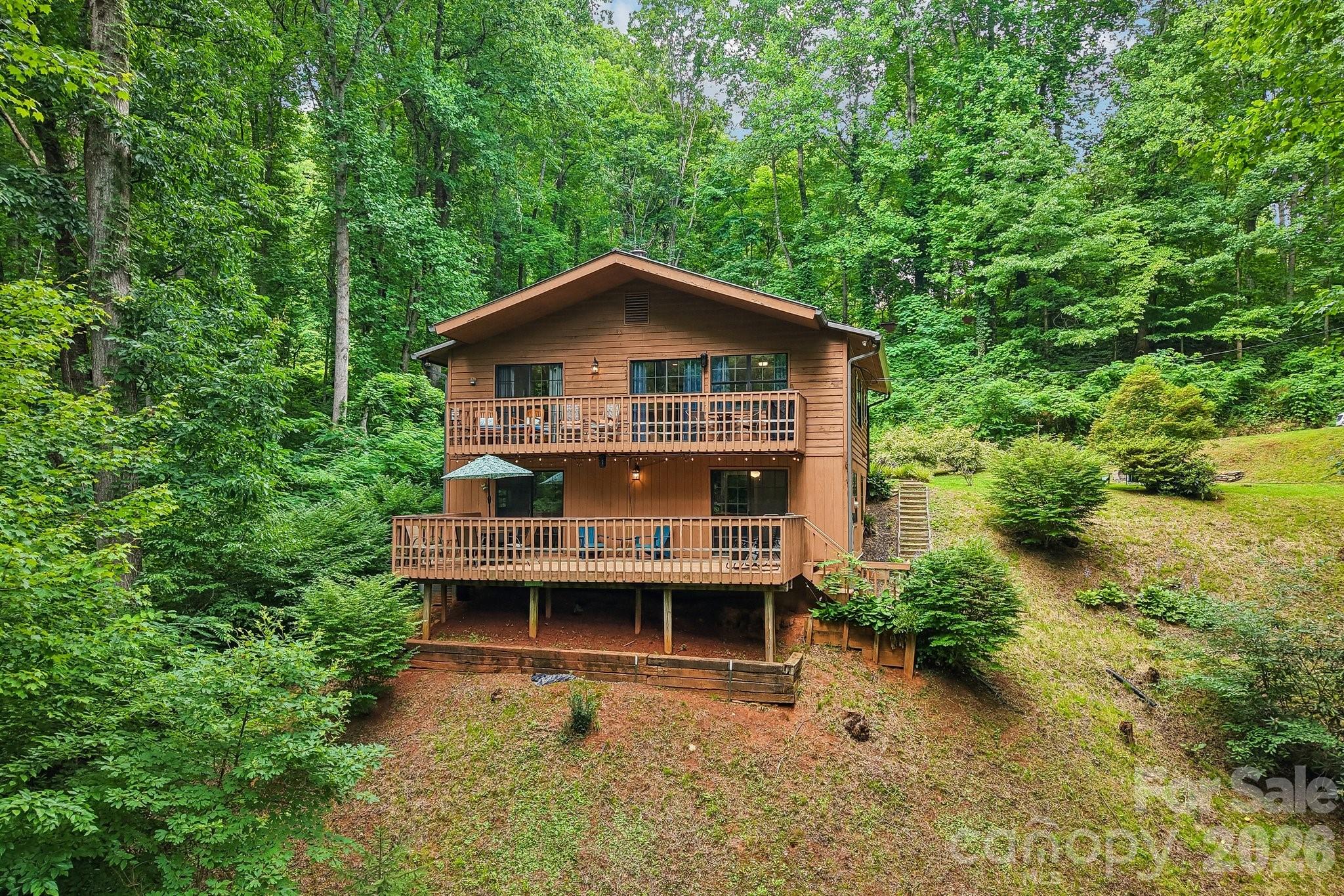 125 Nugget Lane — Sylva