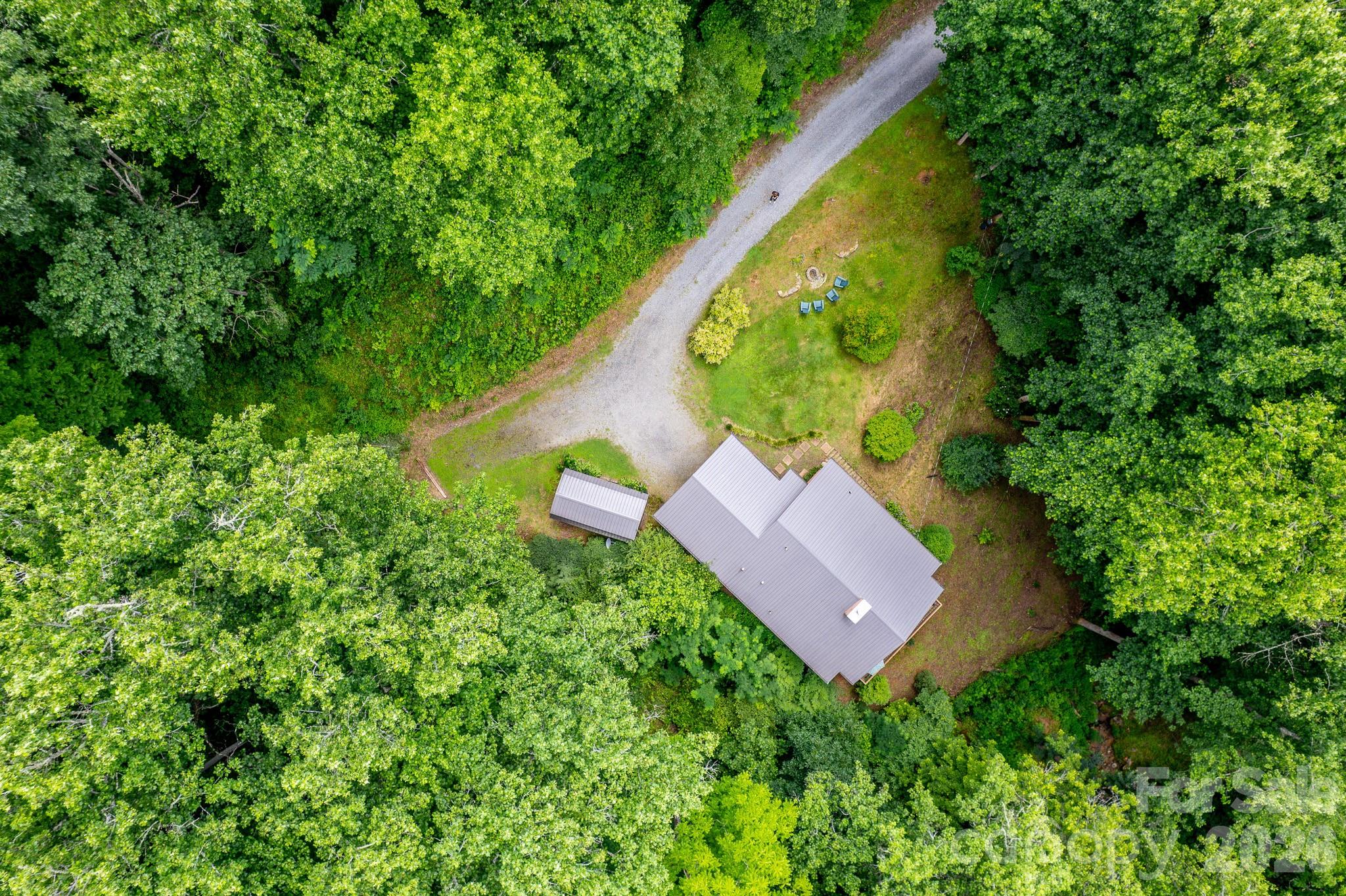 125 Nugget Lane — Sylva